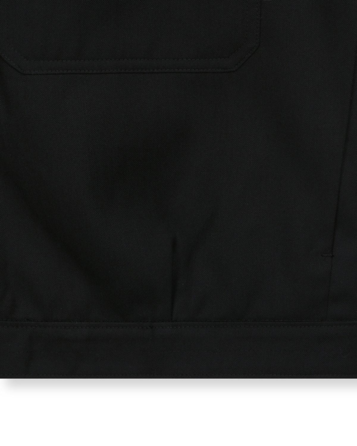 비슬로우(BESLOW) [비슬로우X패션튜브삭형]MILITARY ZIP-UP SHORT JACKET BLACK
