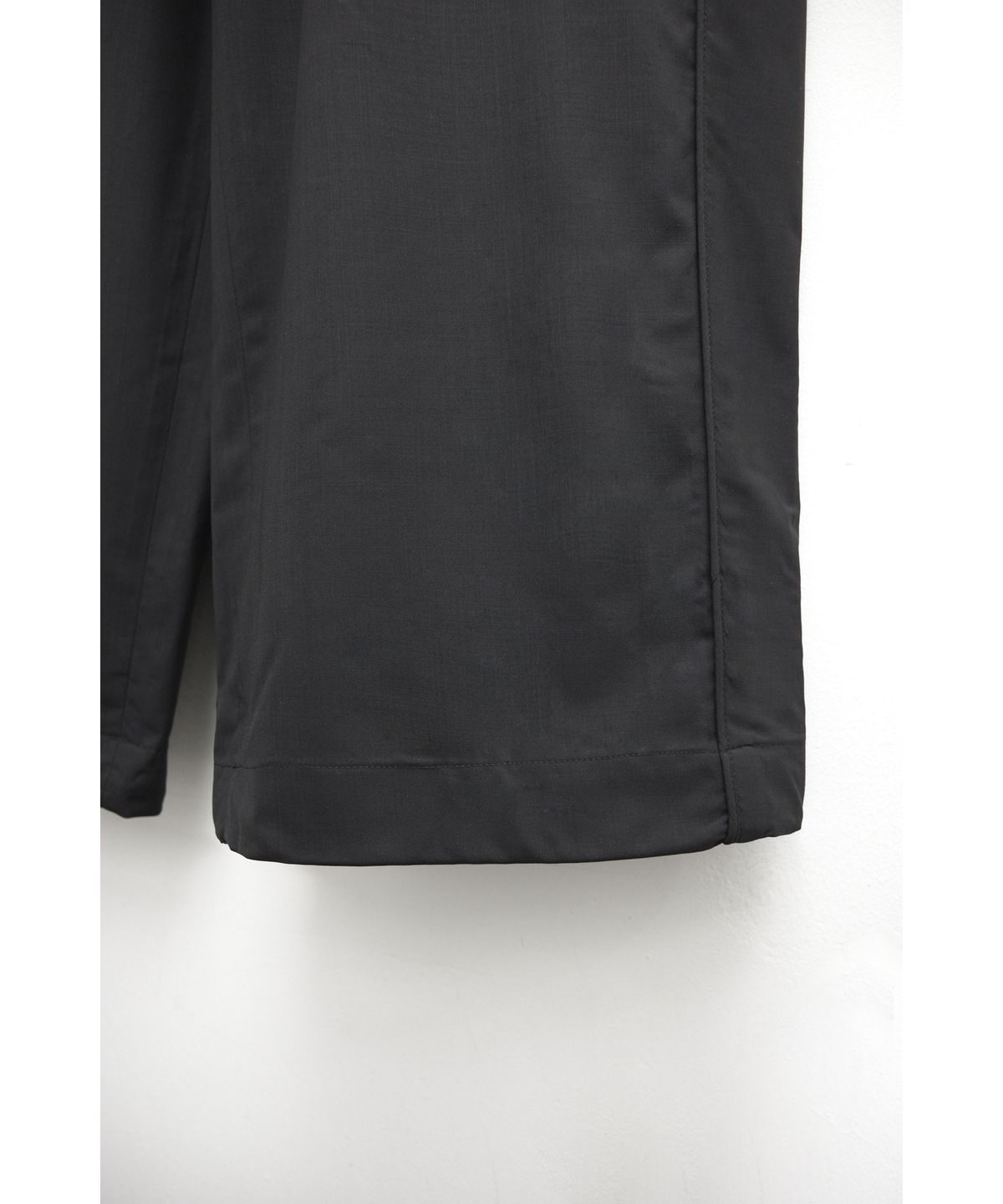 유스(YOUTH) Trimmed Banding Pants - Black
