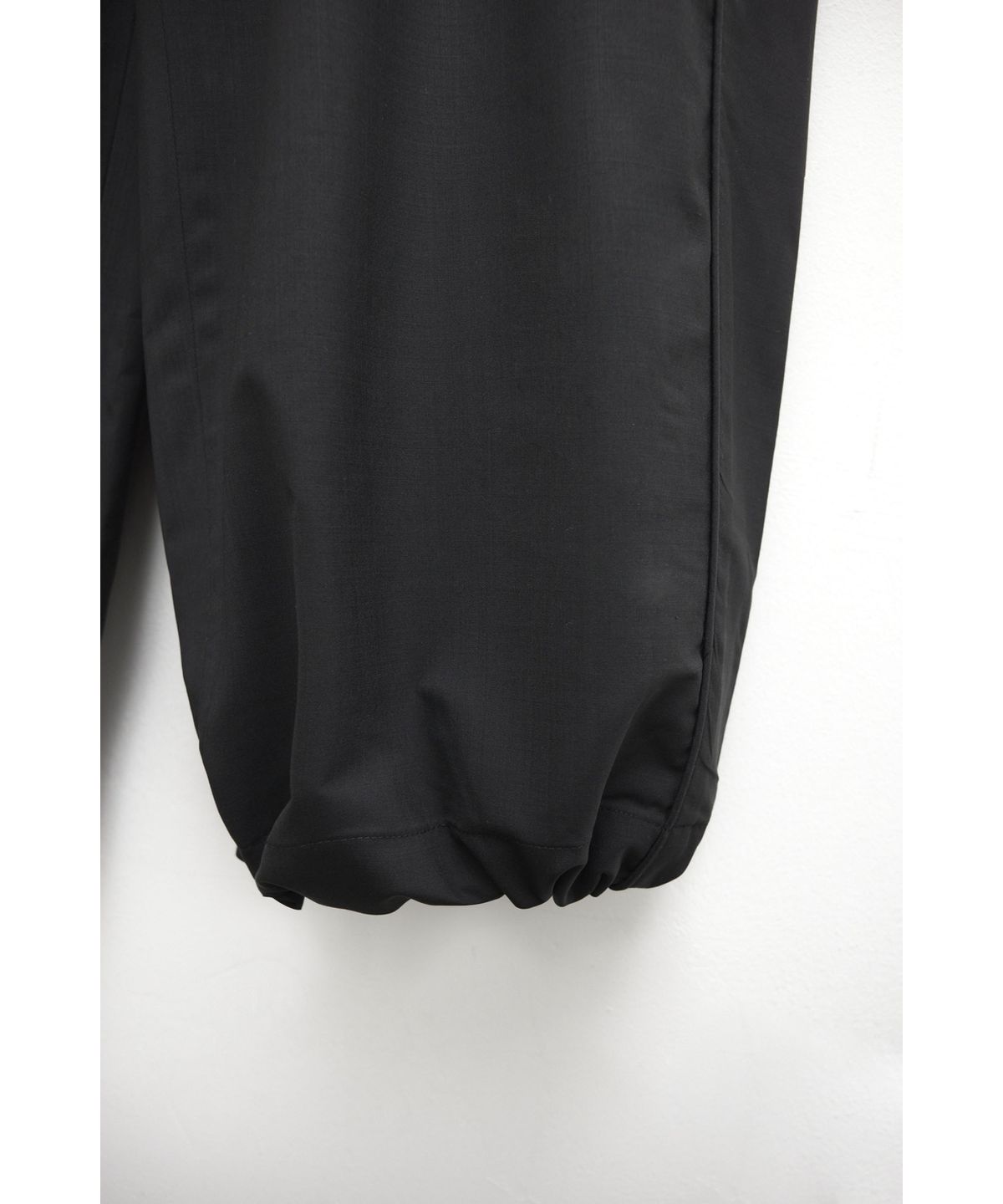 유스(YOUTH) Trimmed Banding Pants - Black