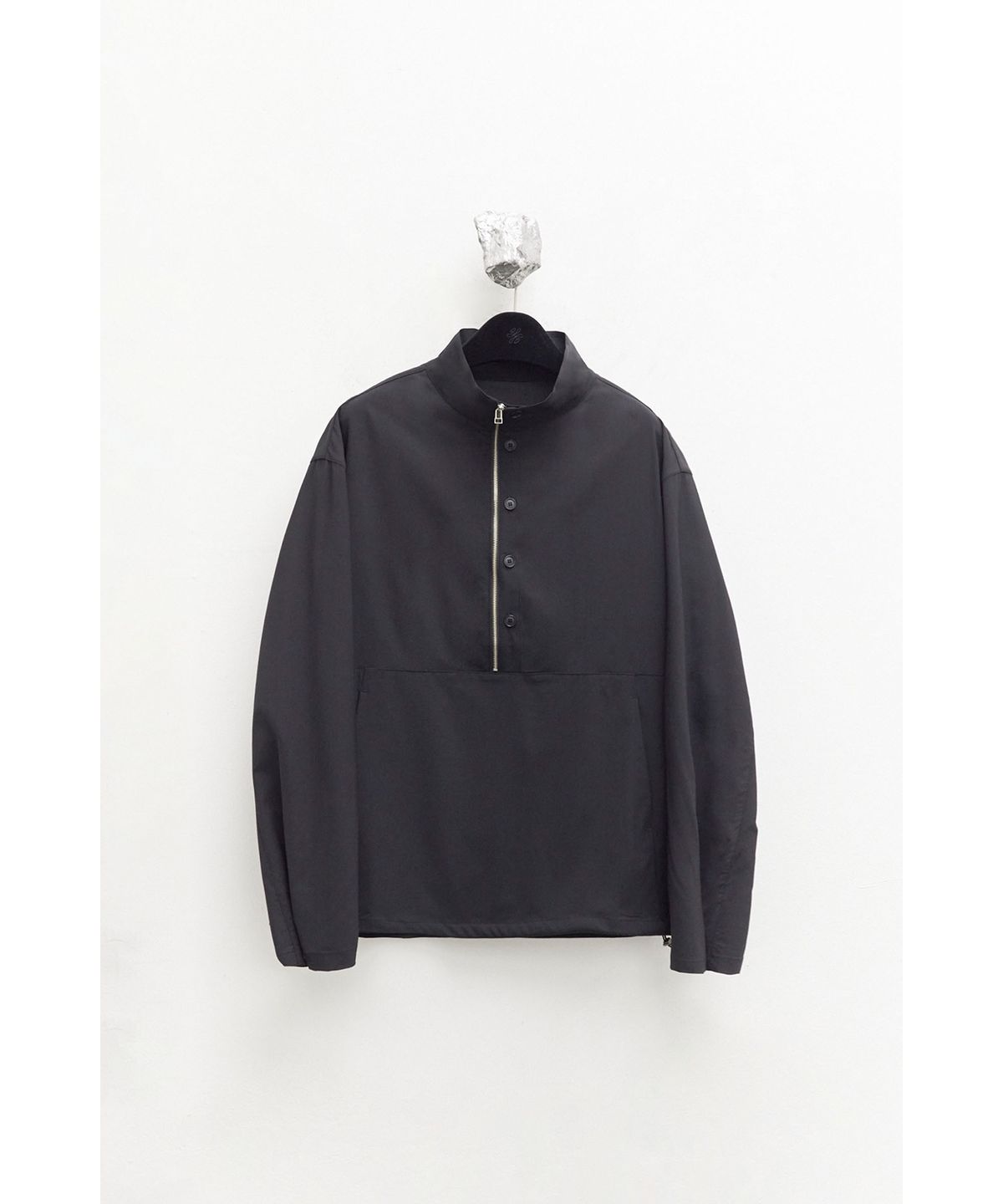 유스(YOUTH) Buttoned Anorak - Black