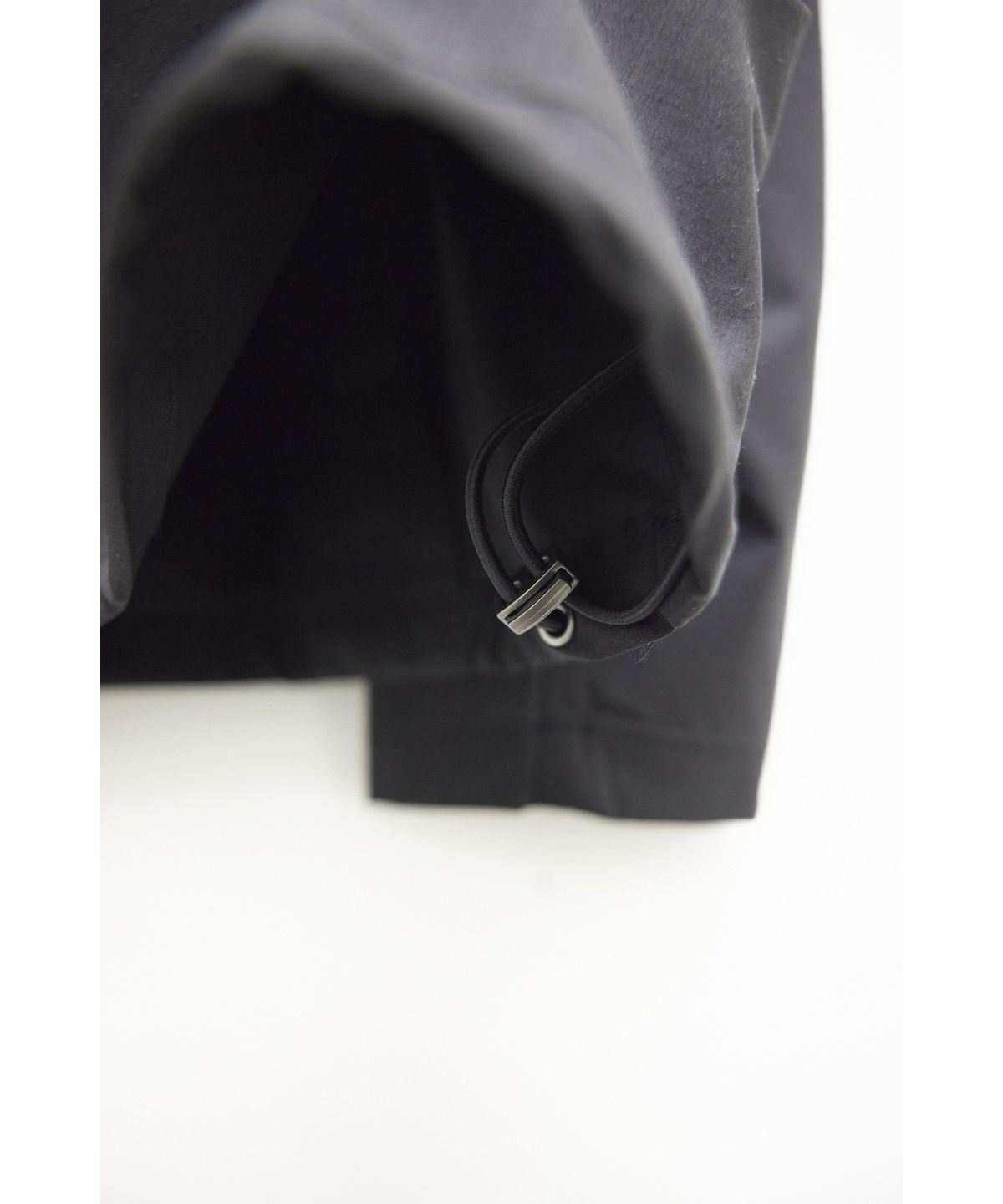 유스(YOUTH) Buttoned Anorak - Black