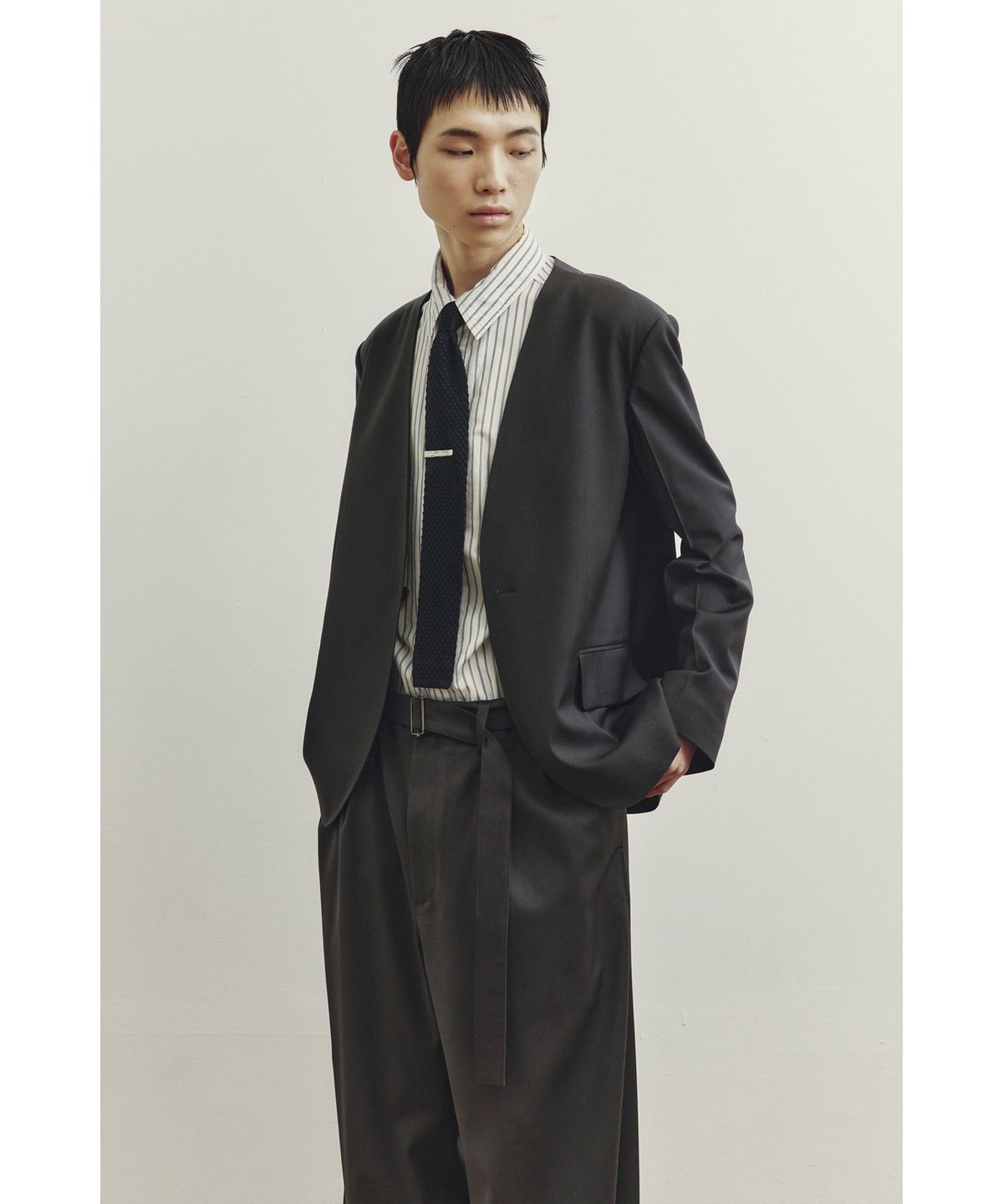 유스(YOUTH) Collarless Jacket - Charcoal Grey