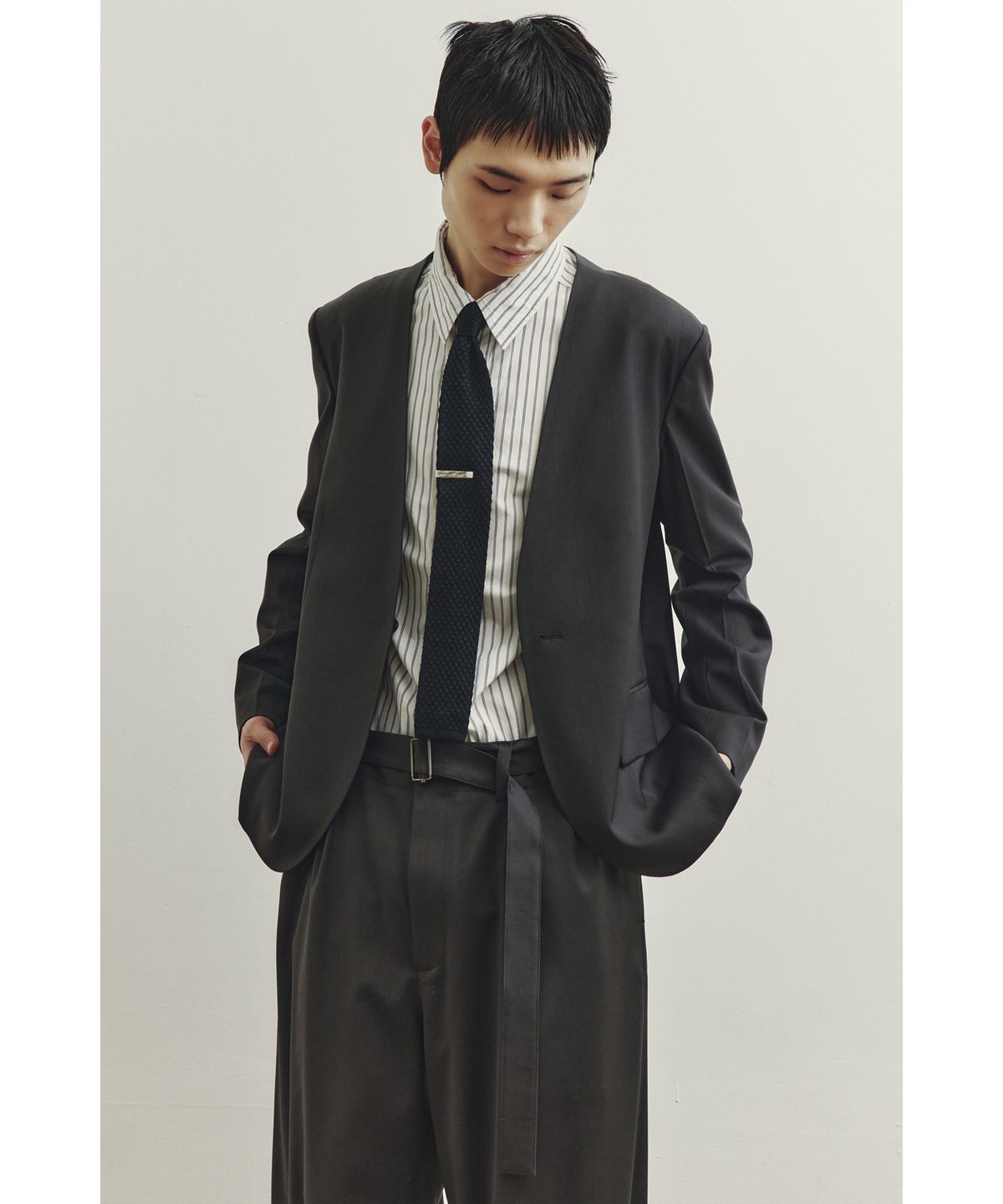 유스(YOUTH) Collarless Jacket - Charcoal Grey