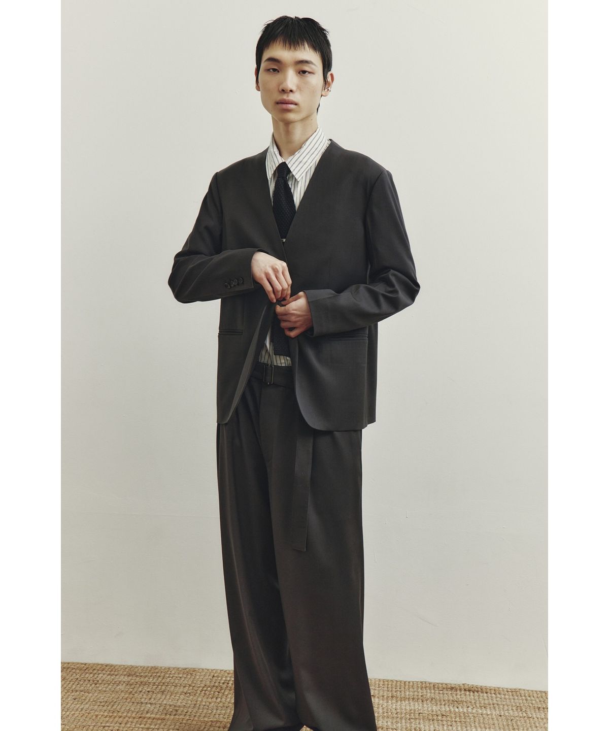 유스(YOUTH) Collarless Jacket - Charcoal Grey