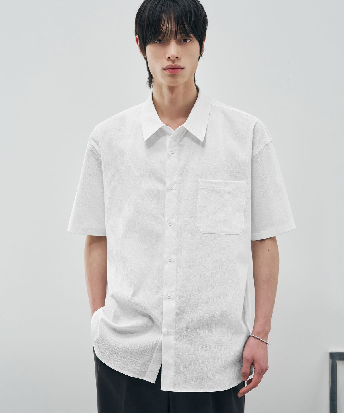 드로우핏(DRAW FIT) 솔리드 하프 시어서커 셔츠 [WHITE]