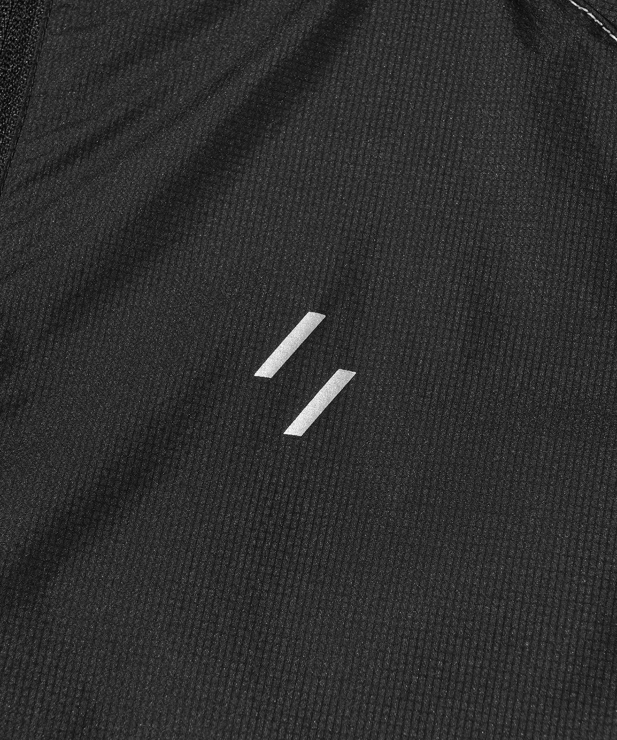 웰터 익스페리먼트(WELTER EXPERIMENT) ANEMOI LIGHT WINDBREAKER_BLACK
