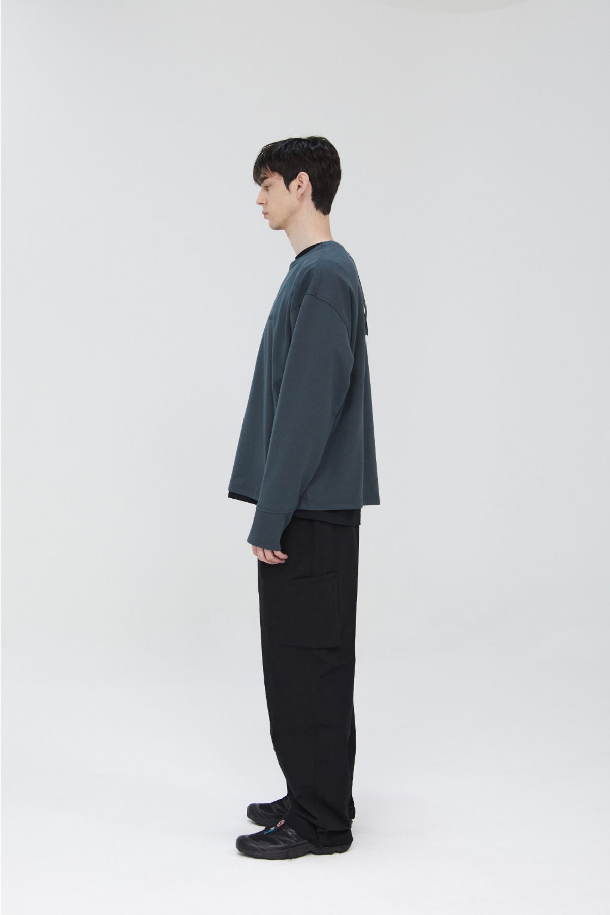 아디브(ADIV) 베이직 스포티 스웻 틸