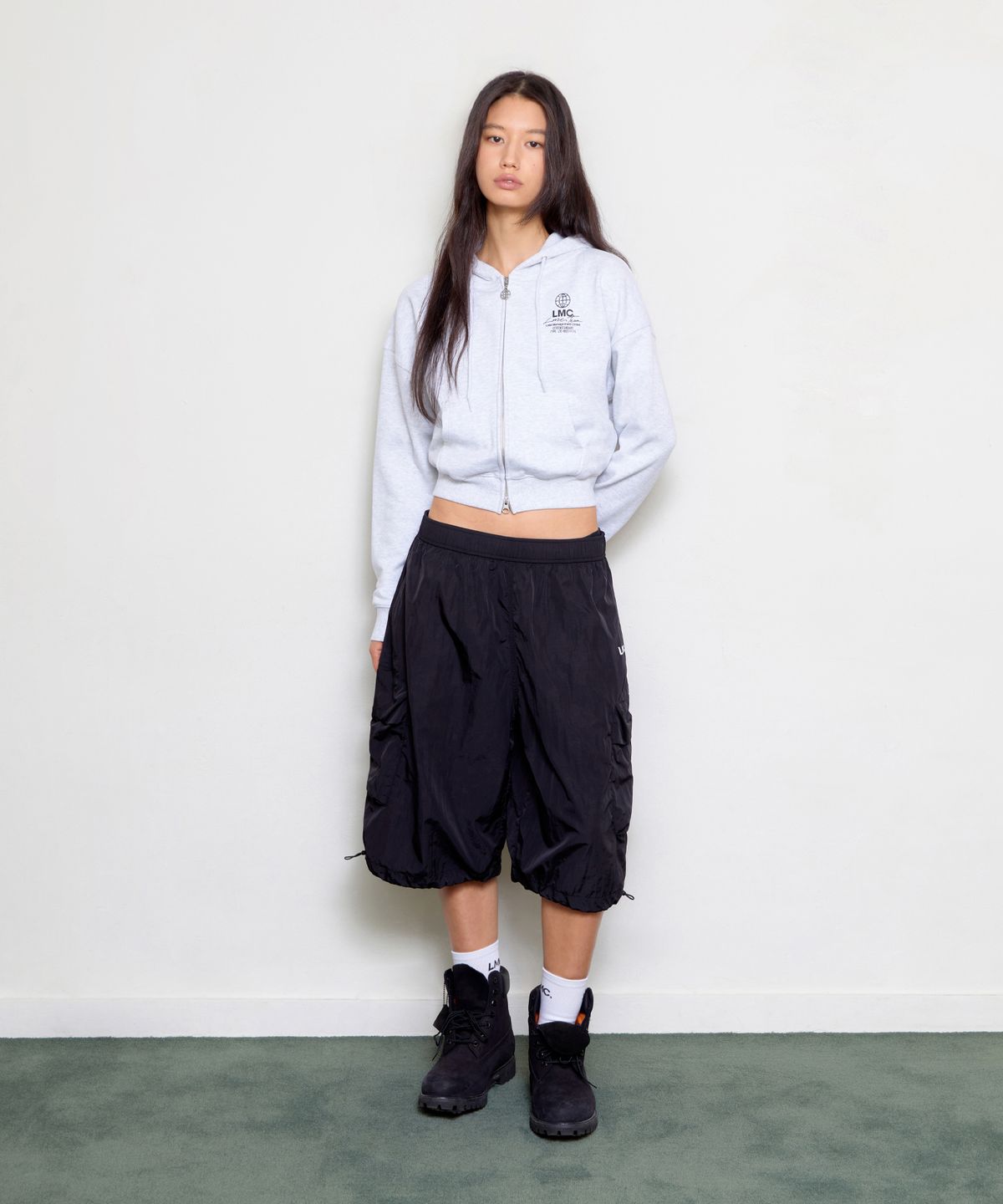 엘엠씨(LMC) OG ESSENTIAL BERMUDA SHORTS light gray