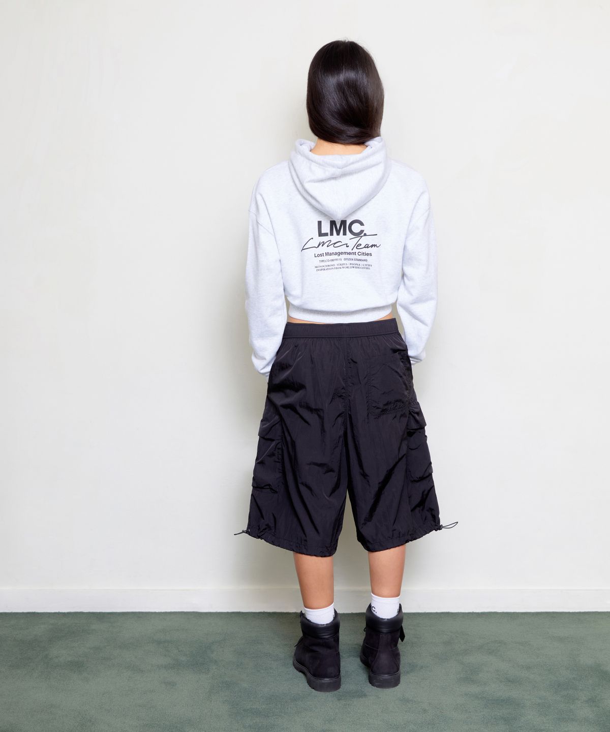 엘엠씨(LMC) OG ESSENTIAL BERMUDA SHORTS light gray