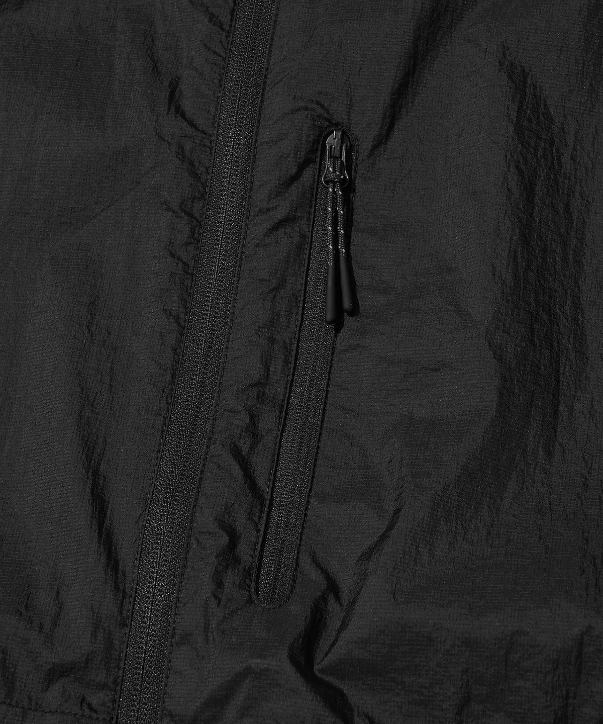 웰터 익스페리먼트(WELTER EXPERIMENT) NIMBUS AEROPACK WINDBREAKER_BLACK
