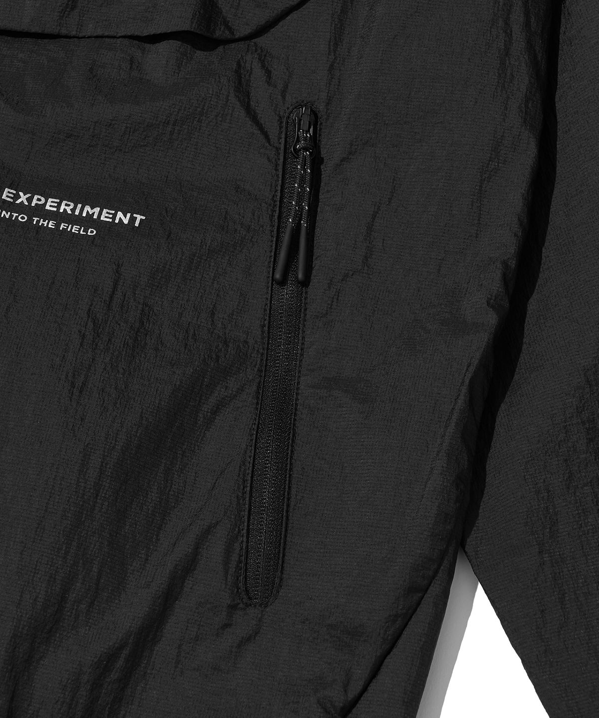 웰터 익스페리먼트(WELTER EXPERIMENT) NIMBUS AEROPACK WINDBREAKER_BLACK
