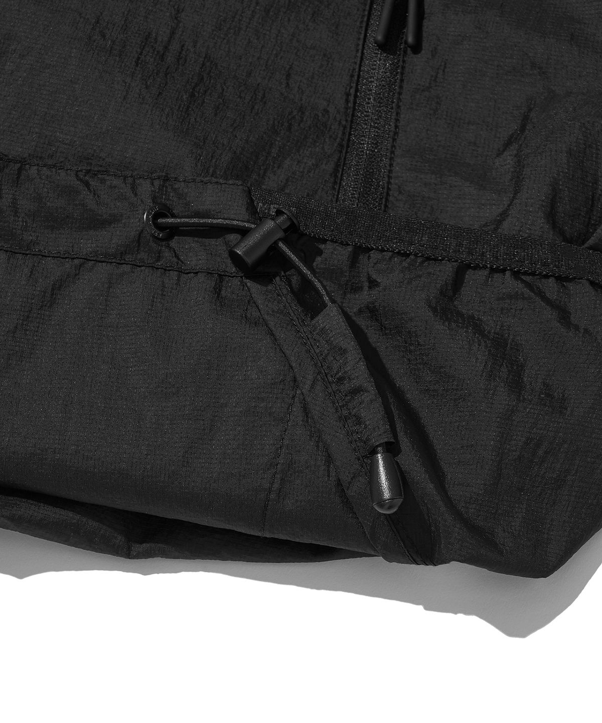 웰터 익스페리먼트(WELTER EXPERIMENT) NIMBUS AEROPACK WINDBREAKER_BLACK