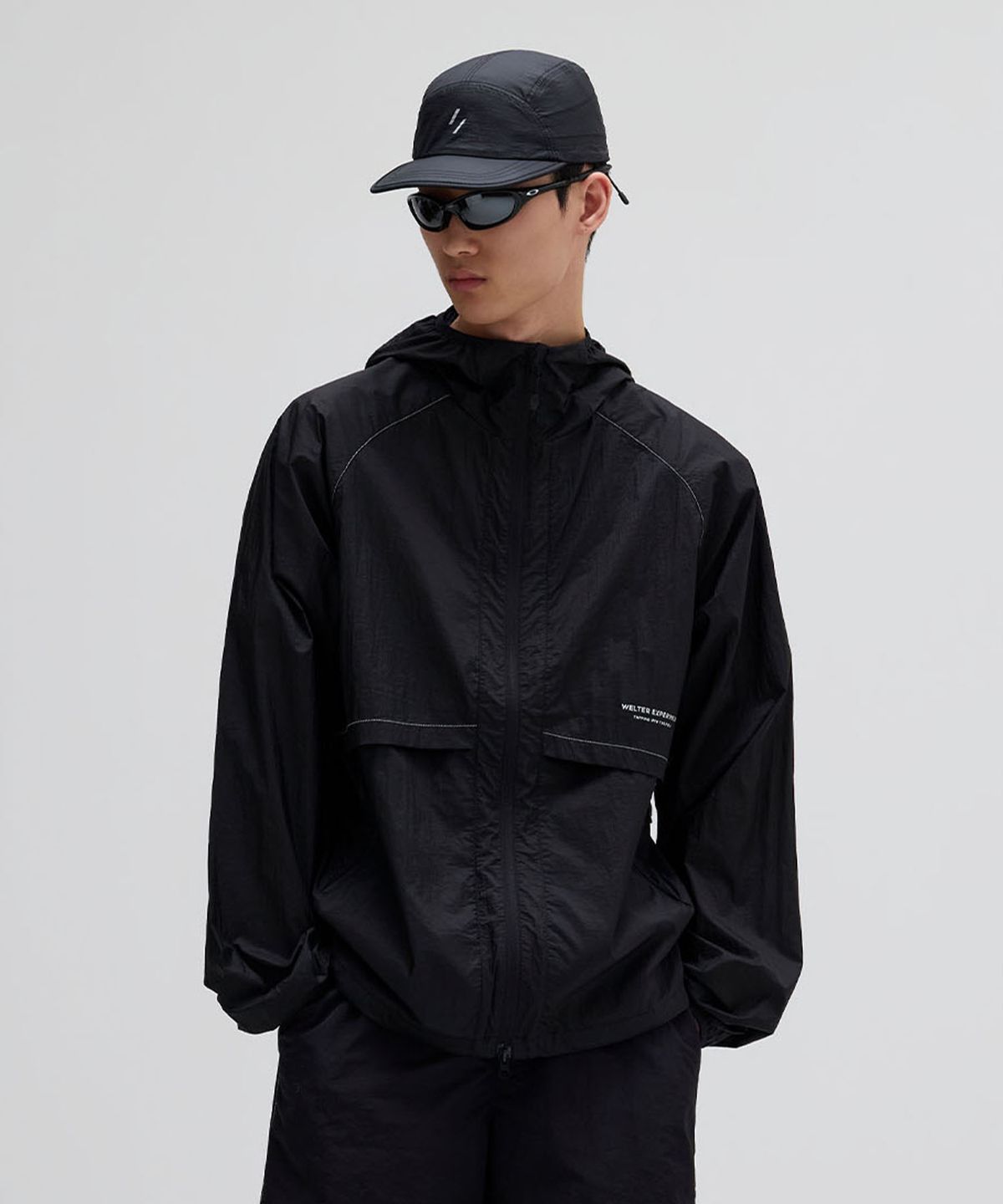 웰터 익스페리먼트(WELTER EXPERIMENT) BOREAS VENTILATION WINDBREAKER_BLACK