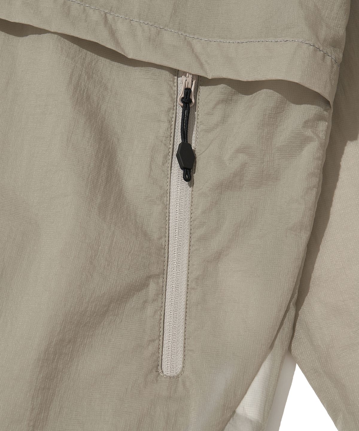 웰터 익스페리먼트(WELTER EXPERIMENT) BOREAS VENTILATION WINDBREAKER_LIGHT GRAY