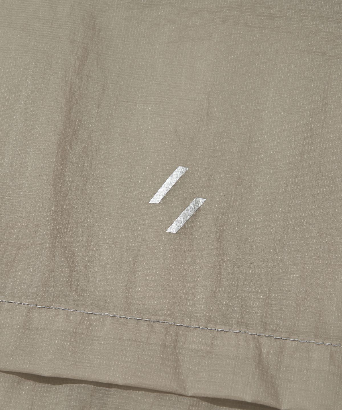 웰터 익스페리먼트(WELTER EXPERIMENT) BOREAS VENTILATION WINDBREAKER_LIGHT GRAY