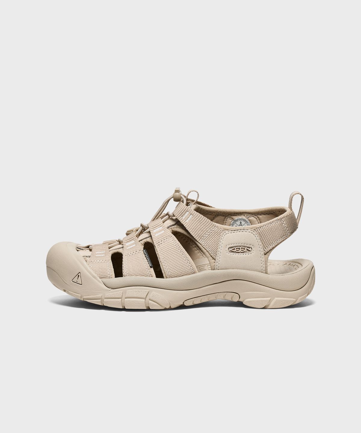 킨(KEEN) 뉴포트 H2 남성 샌들 MONOCHROME/PLAZA TAUPE