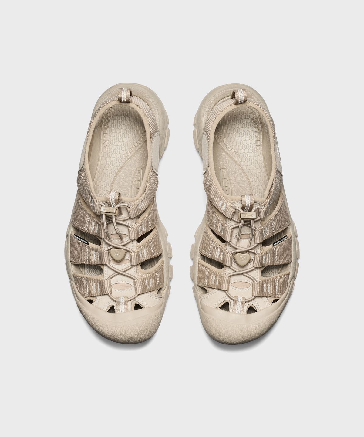 킨(KEEN) 뉴포트 H2 남성 샌들 MONOCHROME/PLAZA TAUPE