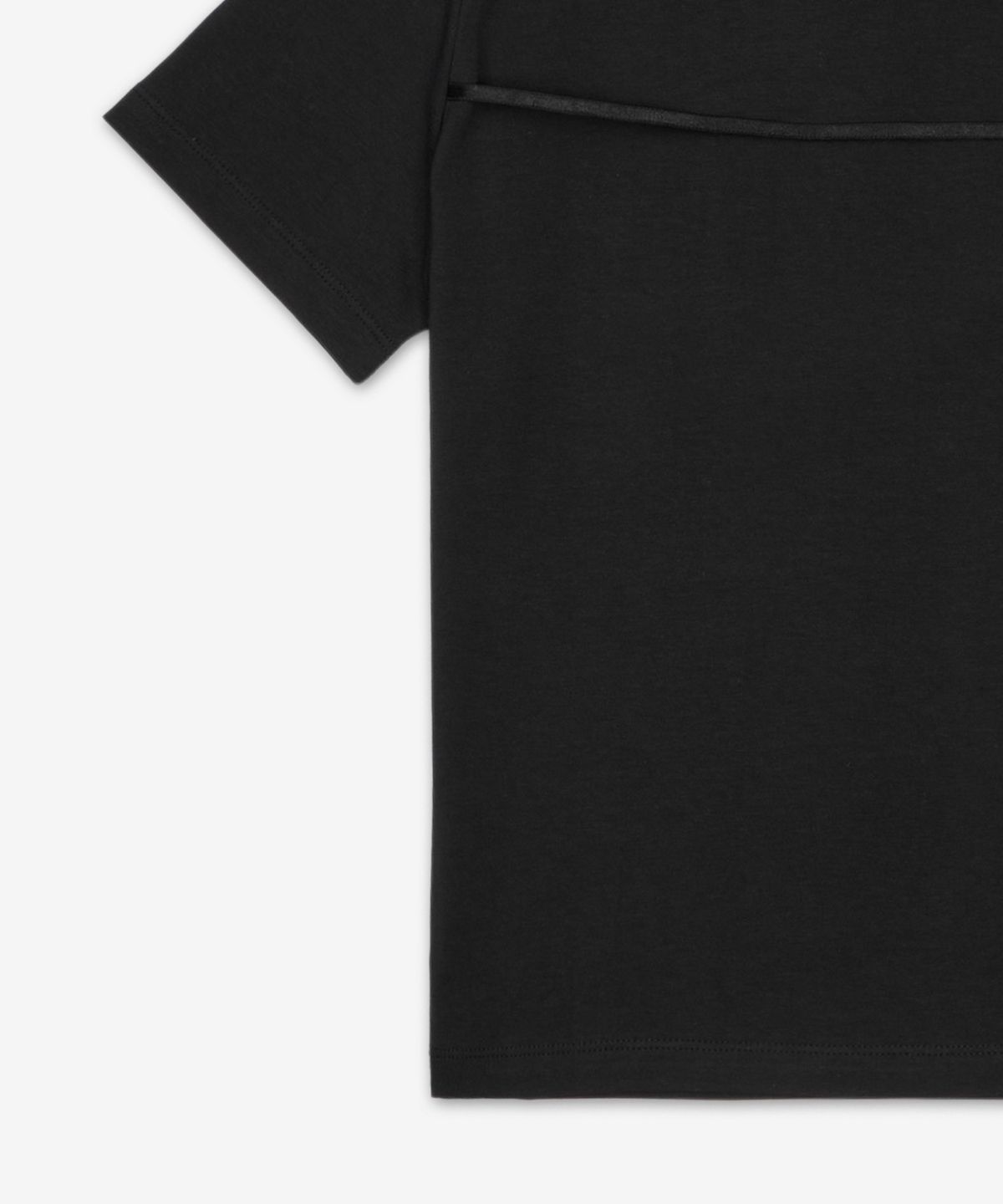 본봄(BONBOM) 란제리 스트랩 타이트 반소매 티셔츠 - 블랙 / BPT25TSHIRT171