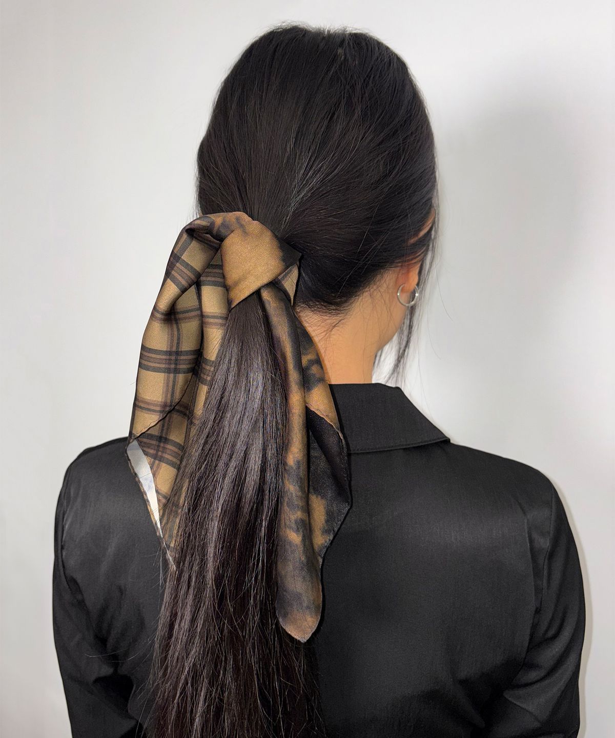 킴지수(KIMZISU) Half&Half Plaid Mini Scarf 45 _ BEIGE