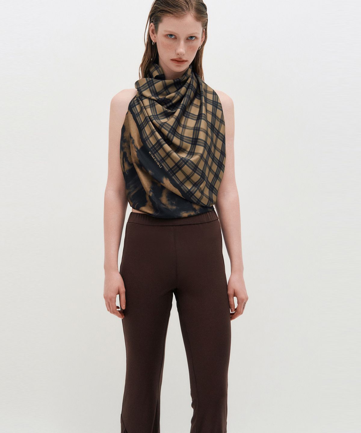 킴지수(KIMZISU) Half&Half Plaid Square Scarf 95 _ BEIGE