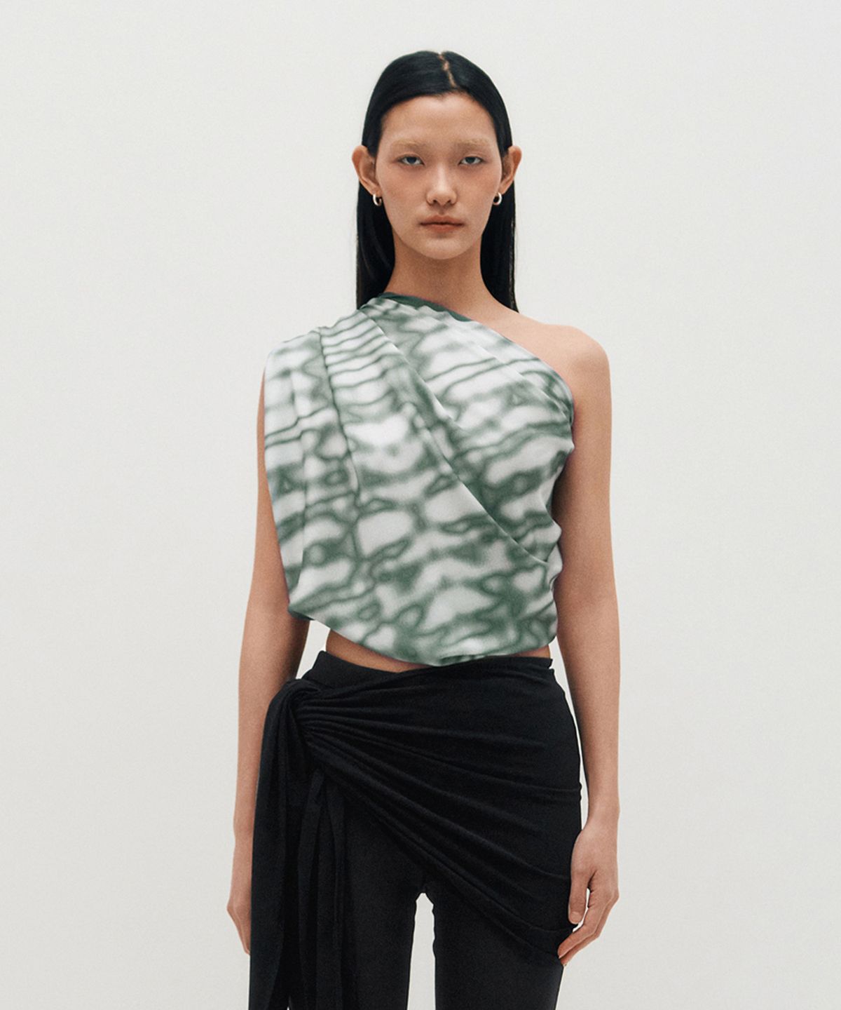 킴지수(KIMZISU) Haze Motif Square Scarf 95 _ GREY