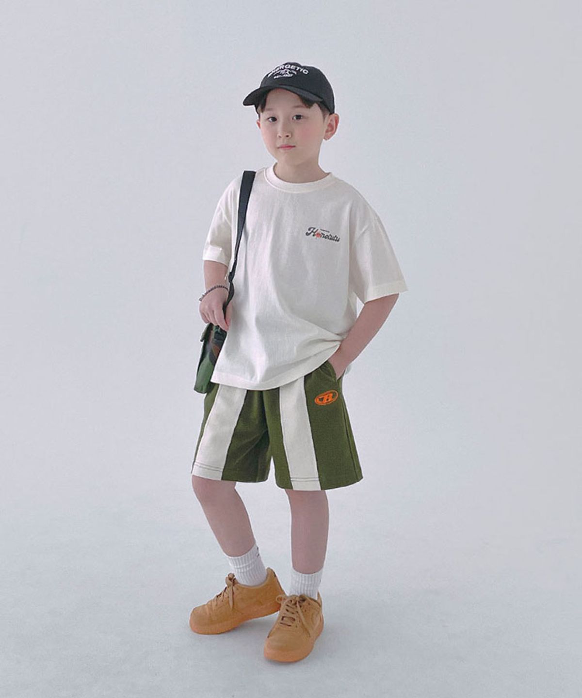 베리클로젯(BERRYCLOSET) 플로리다 팜비치 반팔티