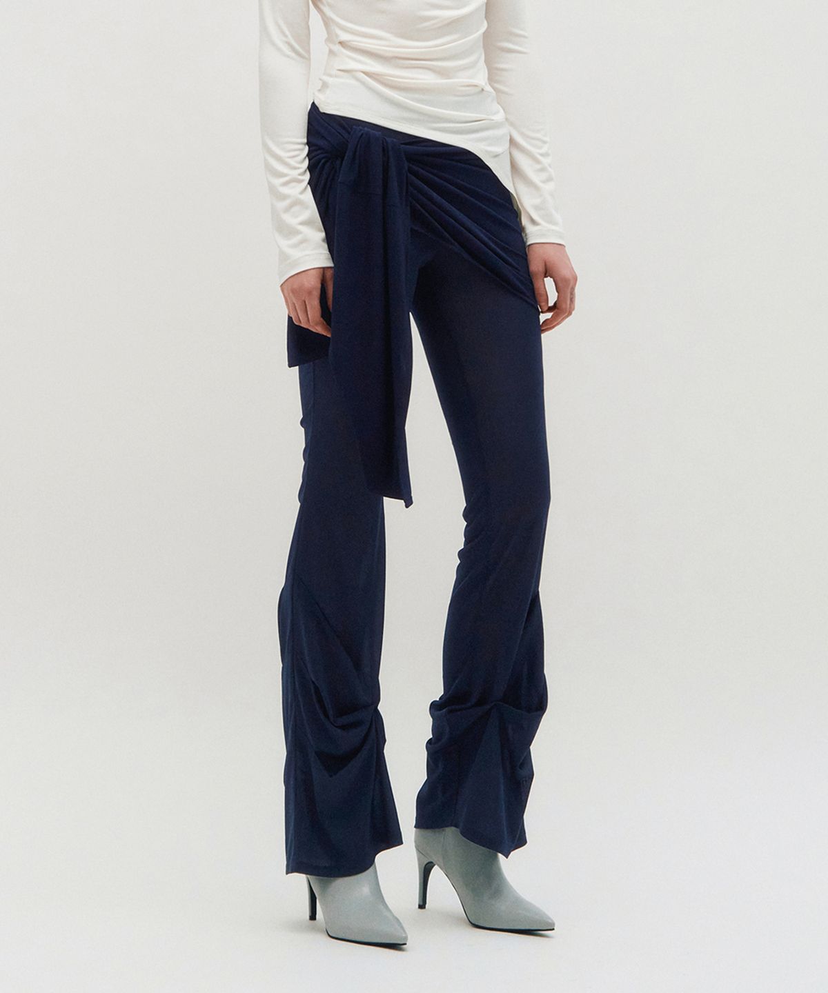 킴지수(KIMZISU) Layered Wrap Tie _ NAVY