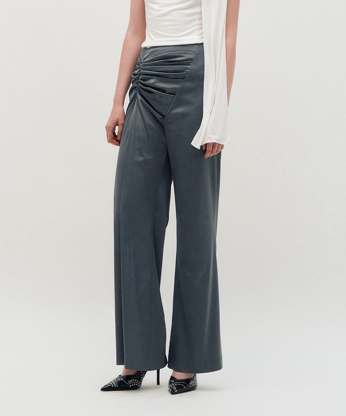 킴지수(KIMZISU) Satin Draped Trousers _ GREY