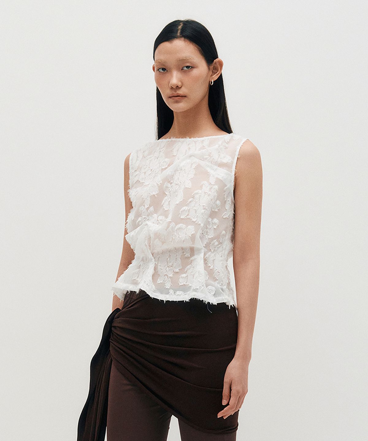 킴지수(KIMZISU) Pinched Sleeveless _ WHITE