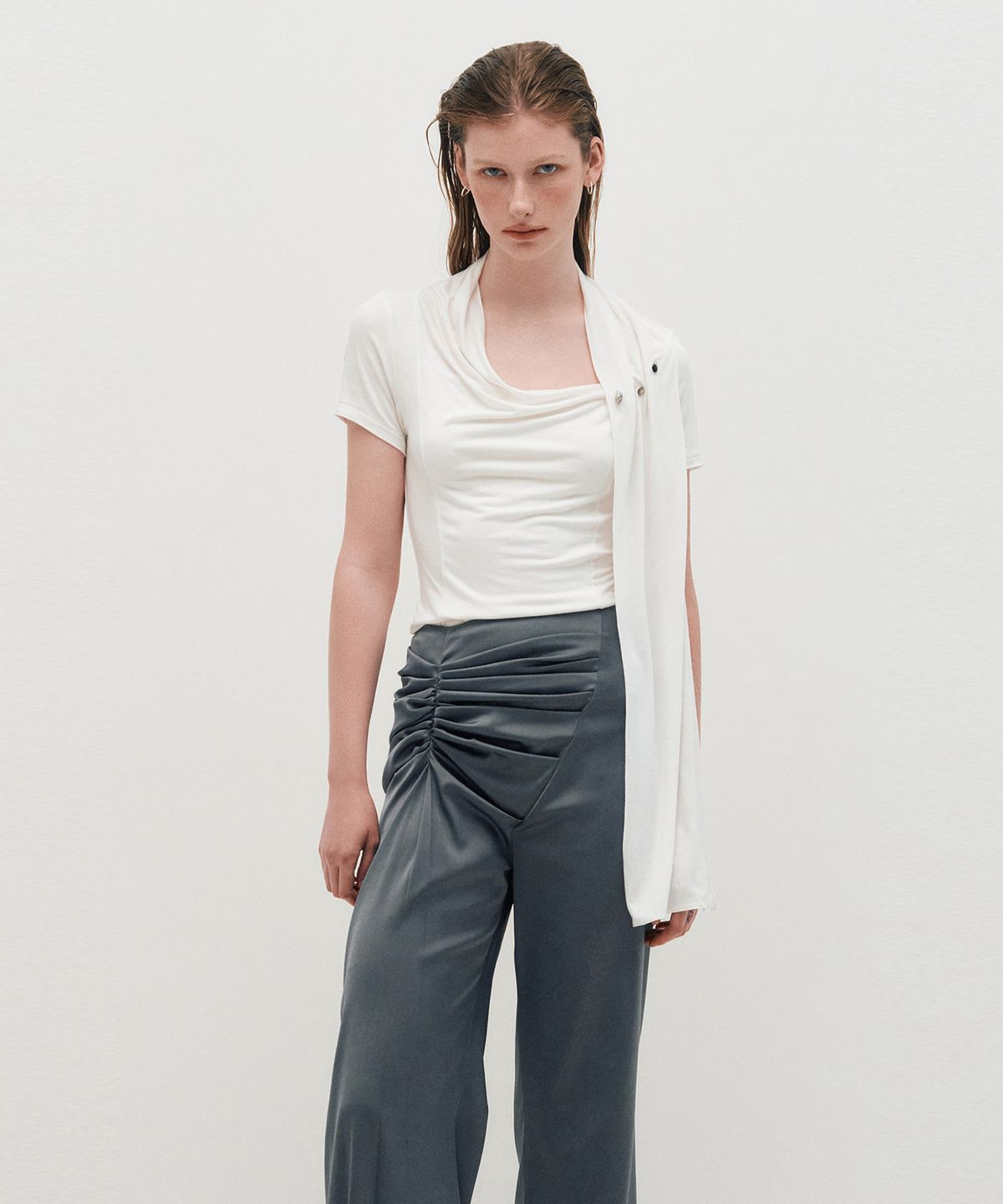 킴지수(KIMZISU) Cowl Neck Scarf T-Shirt _ WHITE