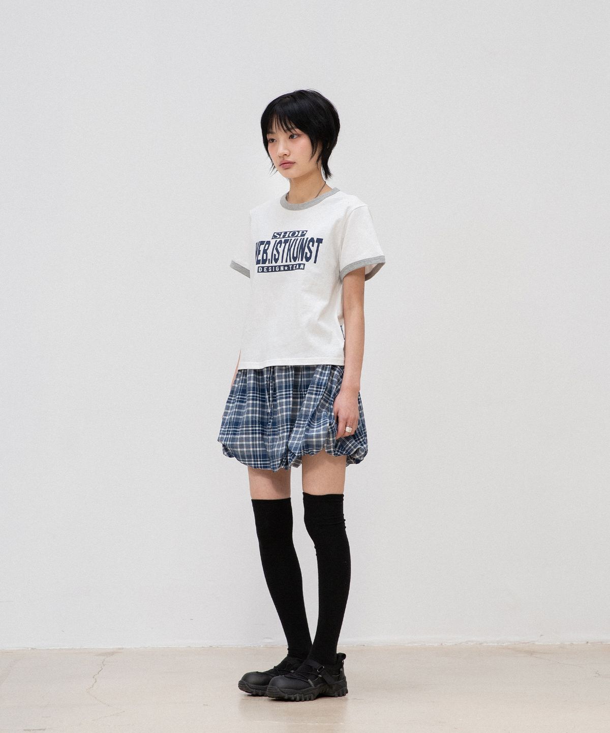 이스트쿤스트(ISTKUNST) SHOP CROP RINGER TEE_WHITE(IK2FMFT528A)