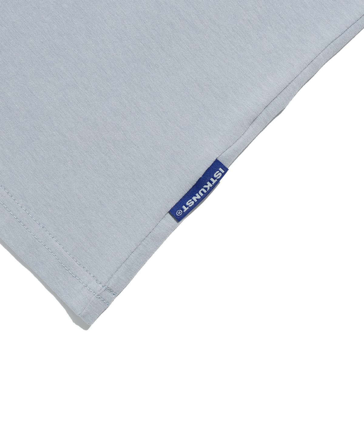 이스트쿤스트(ISTKUNST) STICKER HOODED CROP TEE_BLUE(IK2FMFT526A)