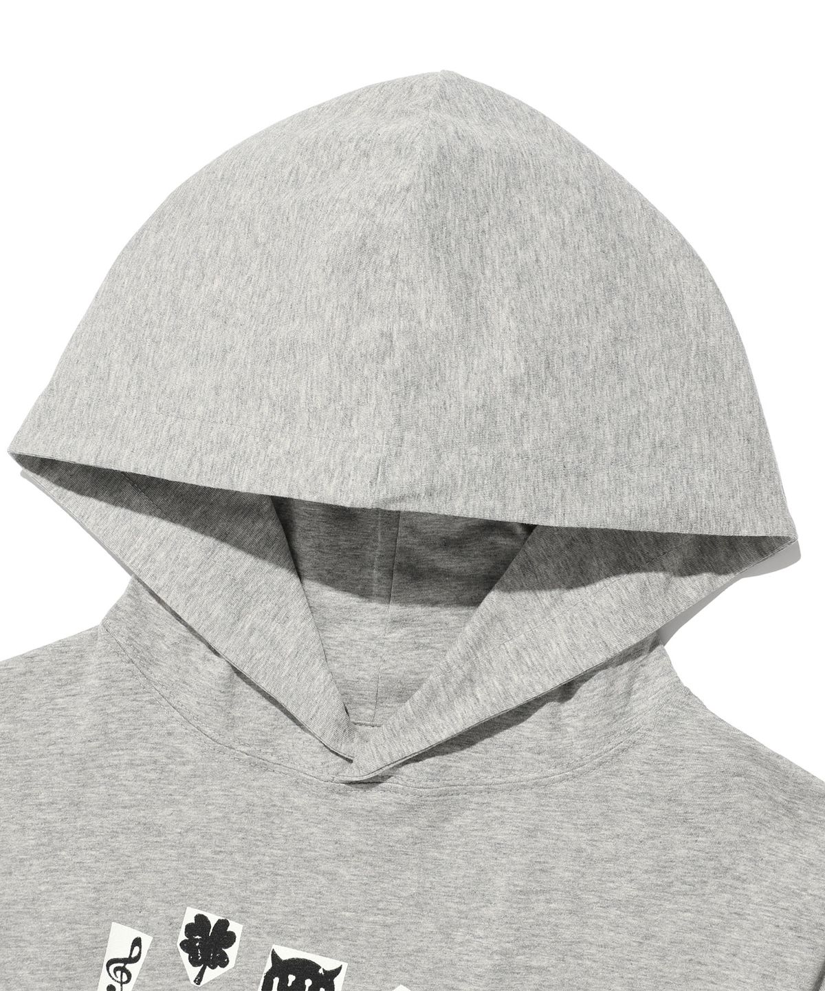 이스트쿤스트(ISTKUNST) STICKER HOODED CROP TEE_GREY(IK2FMFT526A)