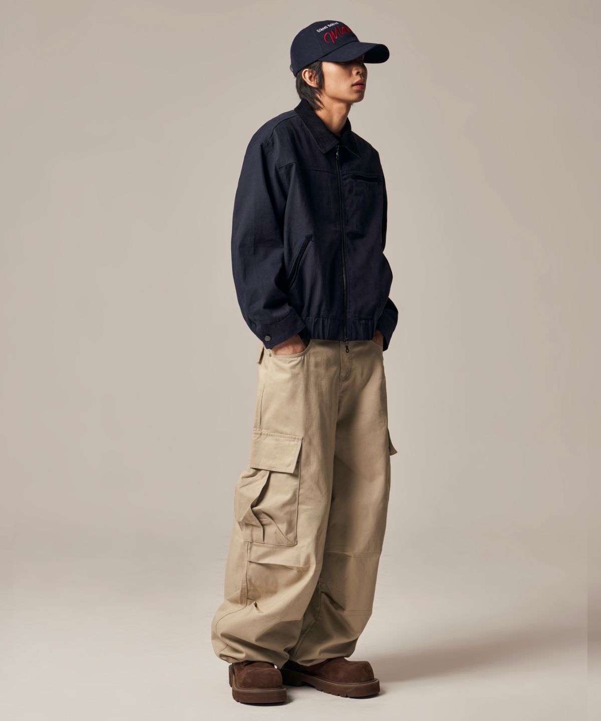 아이돈워너셀(IDWS) Andy Twill Balloon Cargo Pants Beige