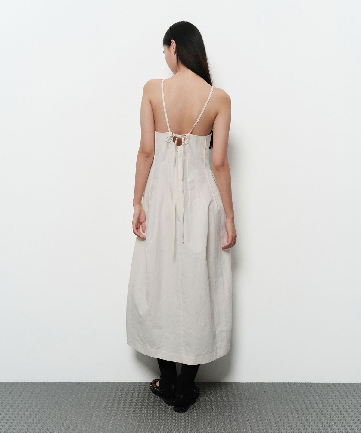 다이애그널(DIAGONAL) HALTERNECK LONG DRESS (cream)