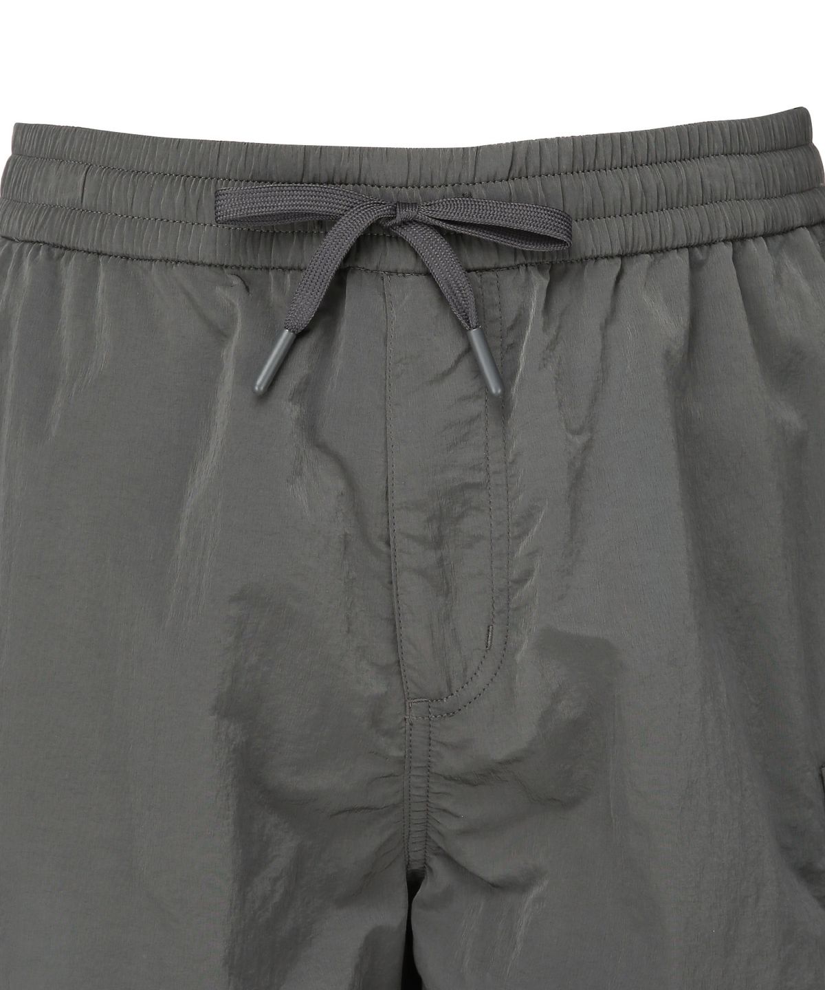 일꼬르소(IL CORSO) 메탈 나일론 반바지 차콜 그레이 IEPA5E501CG
