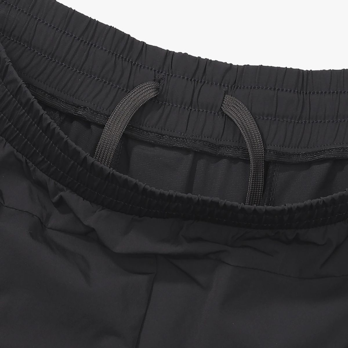 디아도라(diadora) 러닝 쿨링 팬츠 DARK GREY