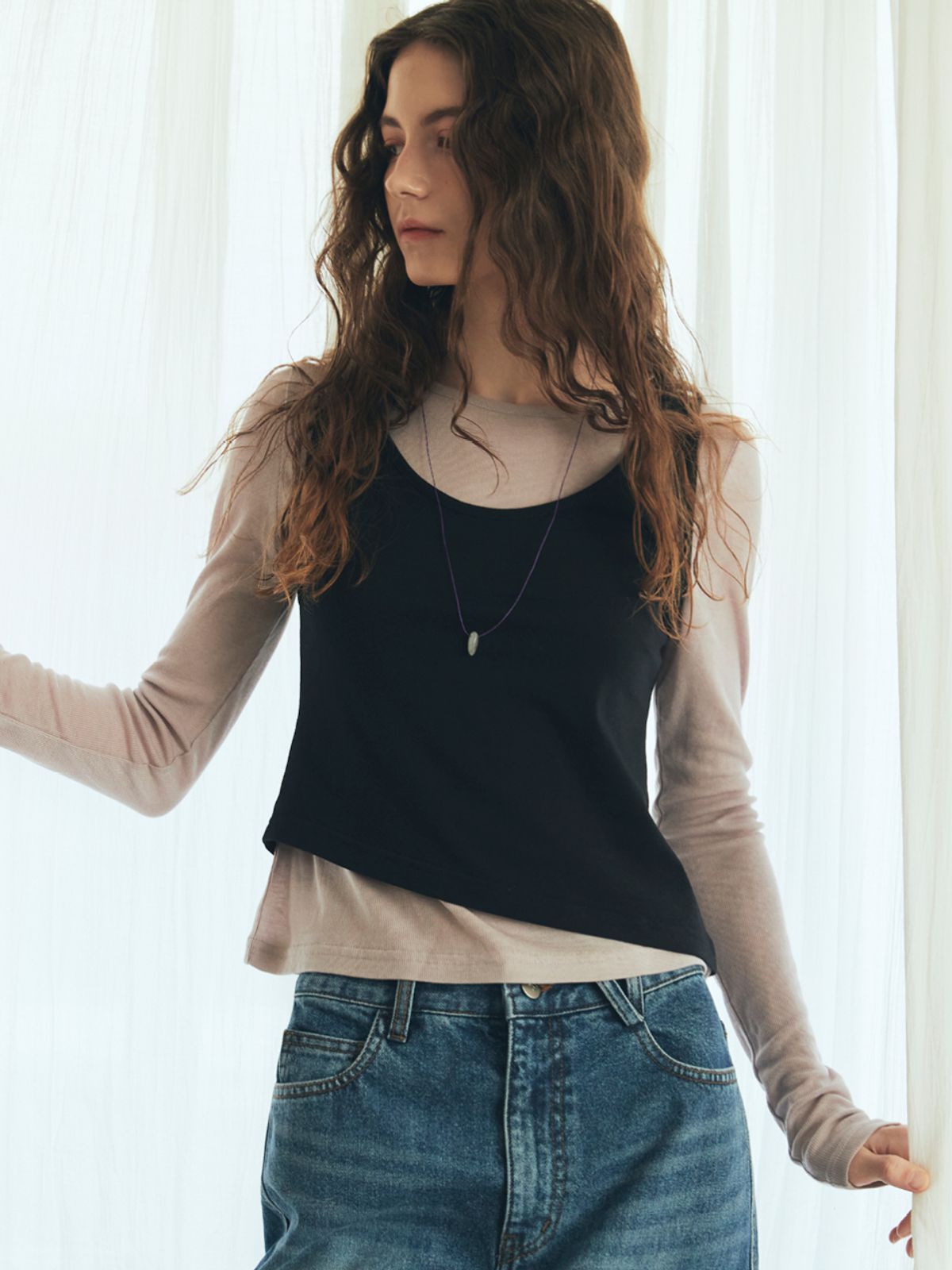 오앨(OUEL) SLEEVELESS JERSEY TOP_BLACK