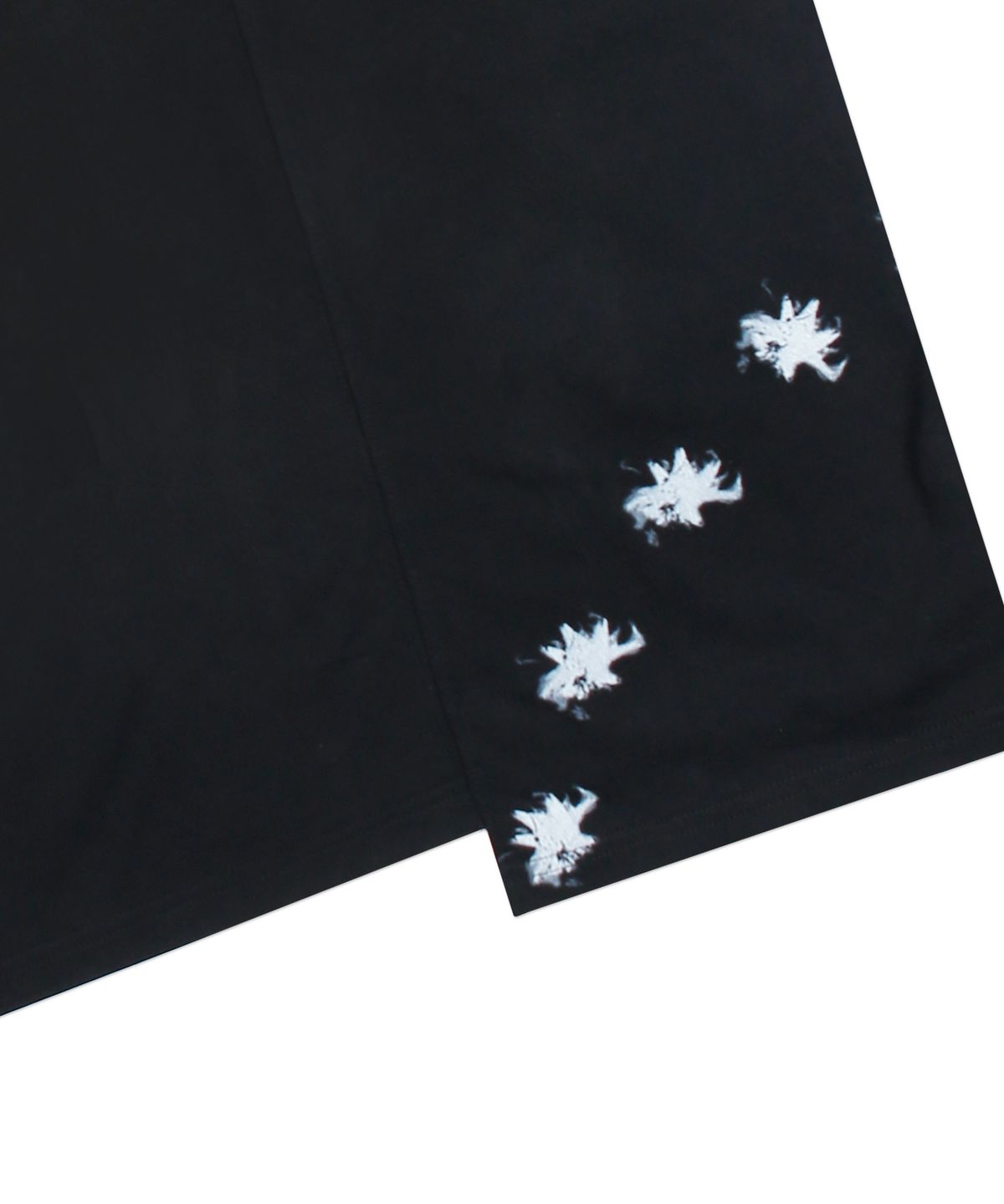 엑스톤즈(XTONZ) XTT143 시퀀스 언발란스 티셔츠 (BLACK)