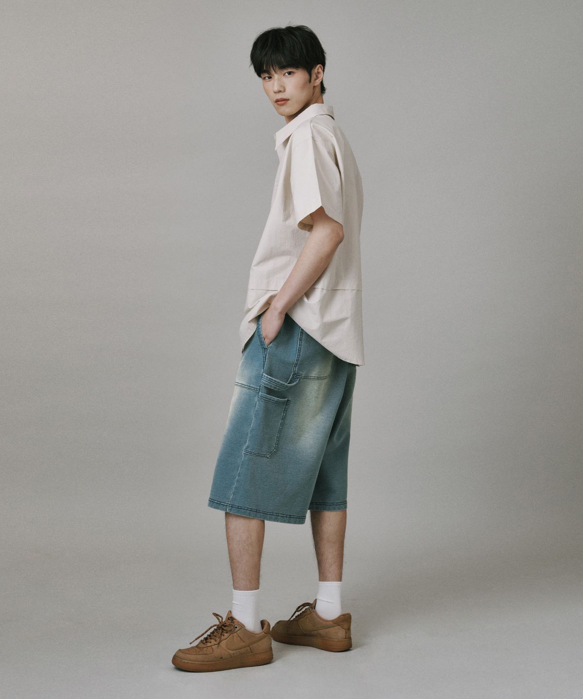 버던트(VERDNT) 카펜터 데님 테리 스웻 버뮤다 쇼츠 [미디엄블루]