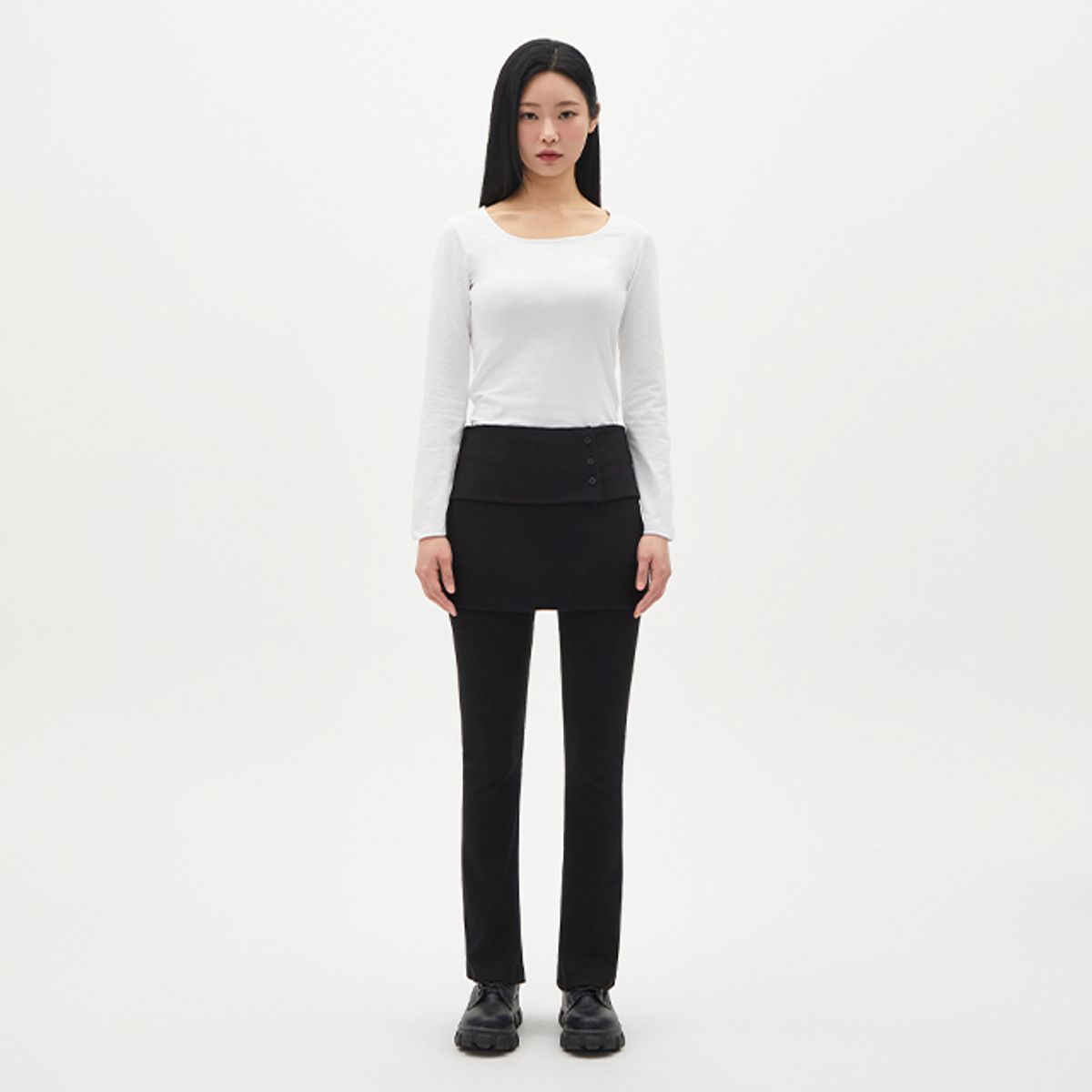 랩(LAP) 스퀘어넥 슬림티셔츠 AR1CT162