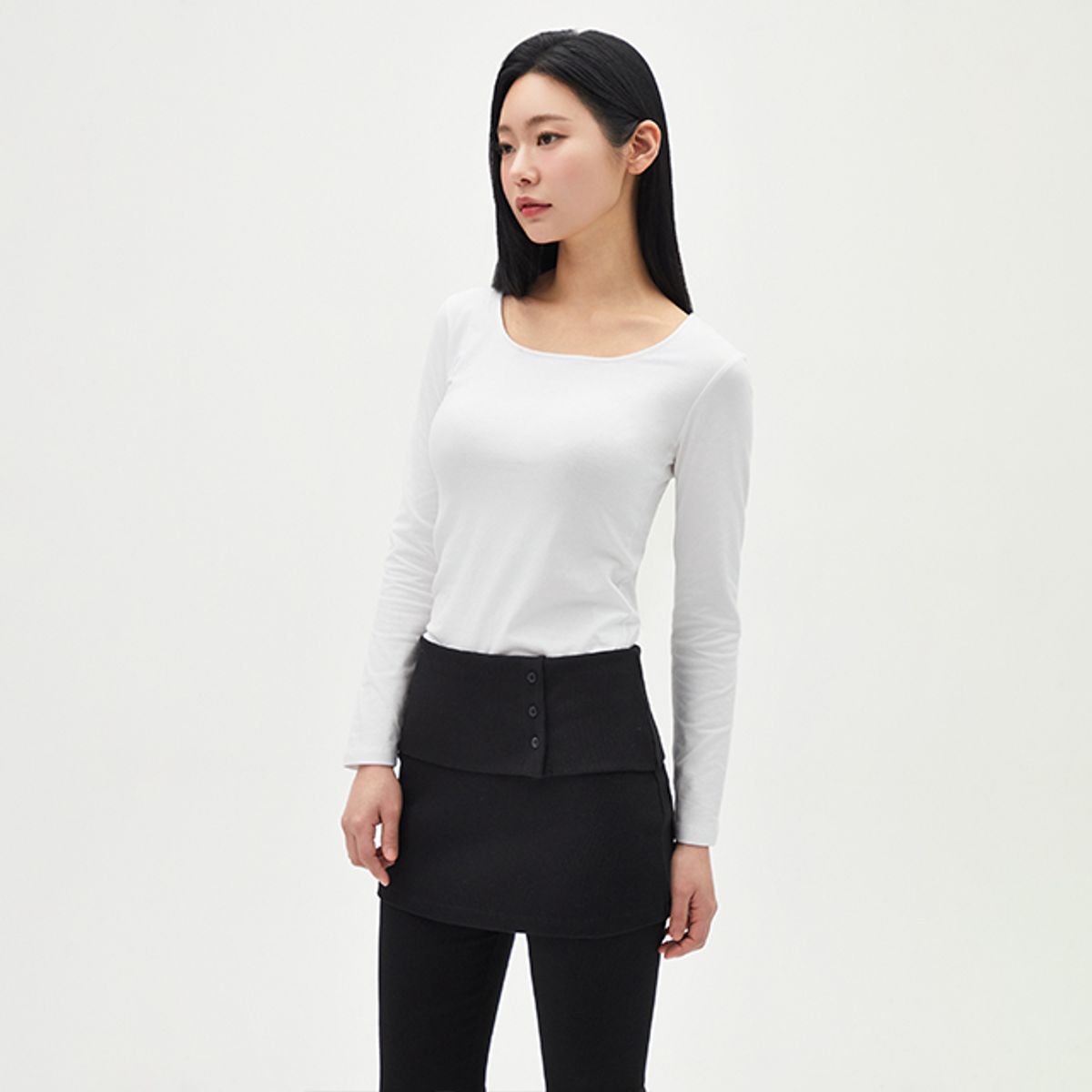 랩(LAP) 스퀘어넥 슬림티셔츠 AR1CT162