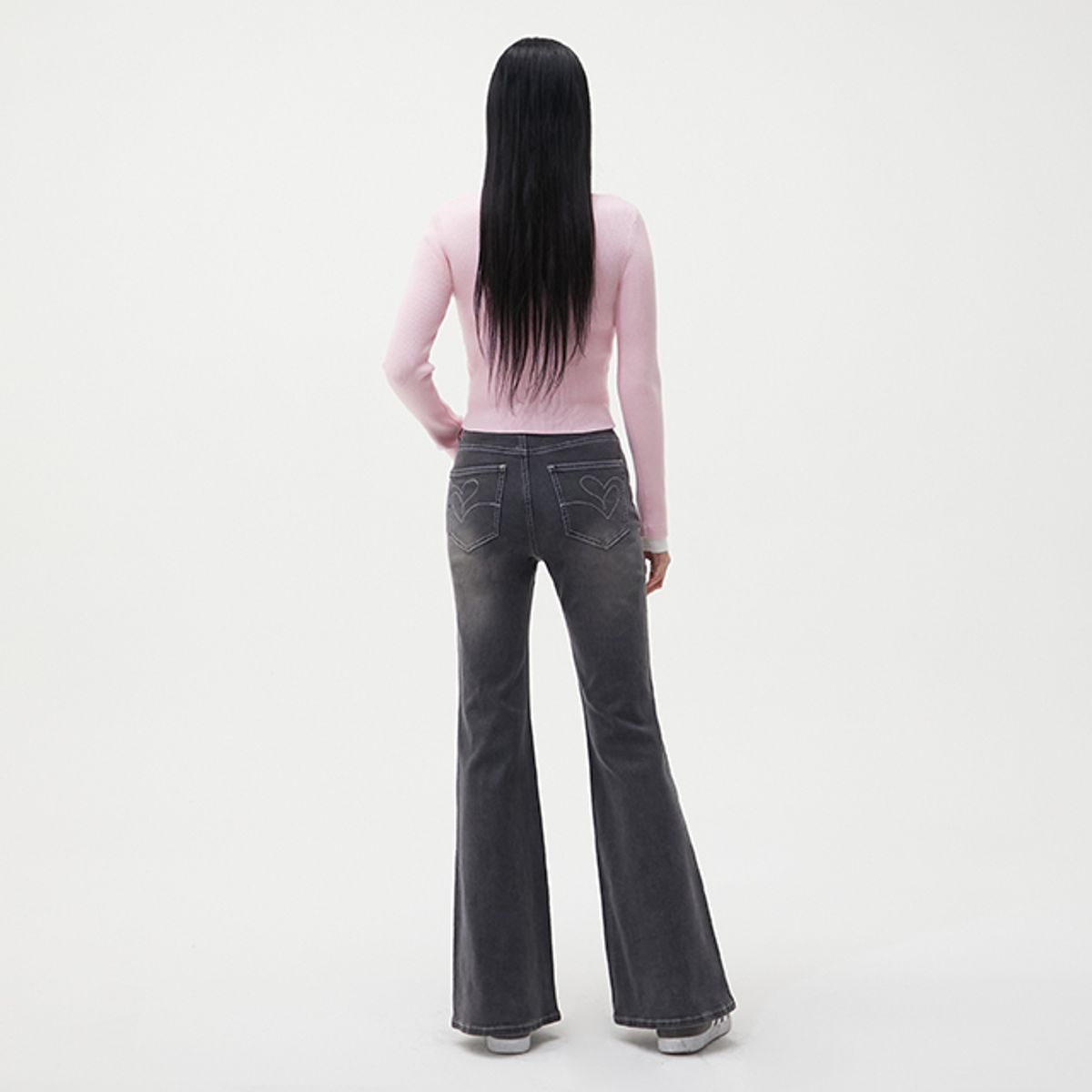 랩(LAP) 스티치 자수 워싱 스판 부츠컷 팬츠 AR1DP262