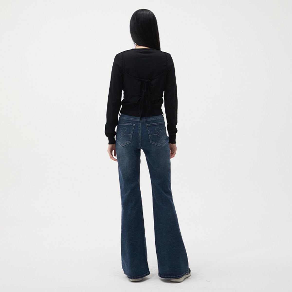 랩(LAP) 스티치 자수 워싱 스판 부츠컷 팬츠 AR1DP262