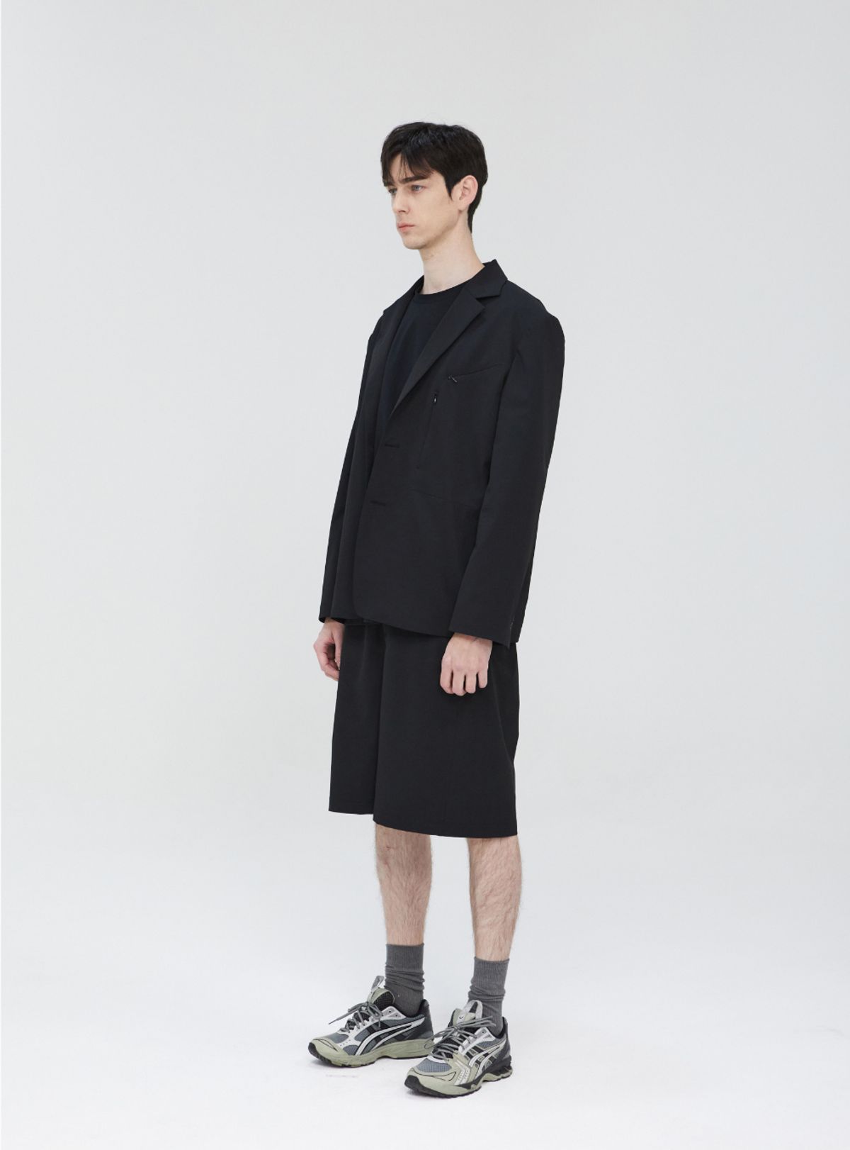 아디브(ADIV) 슈트 오피스 워커 모듈 숏츠