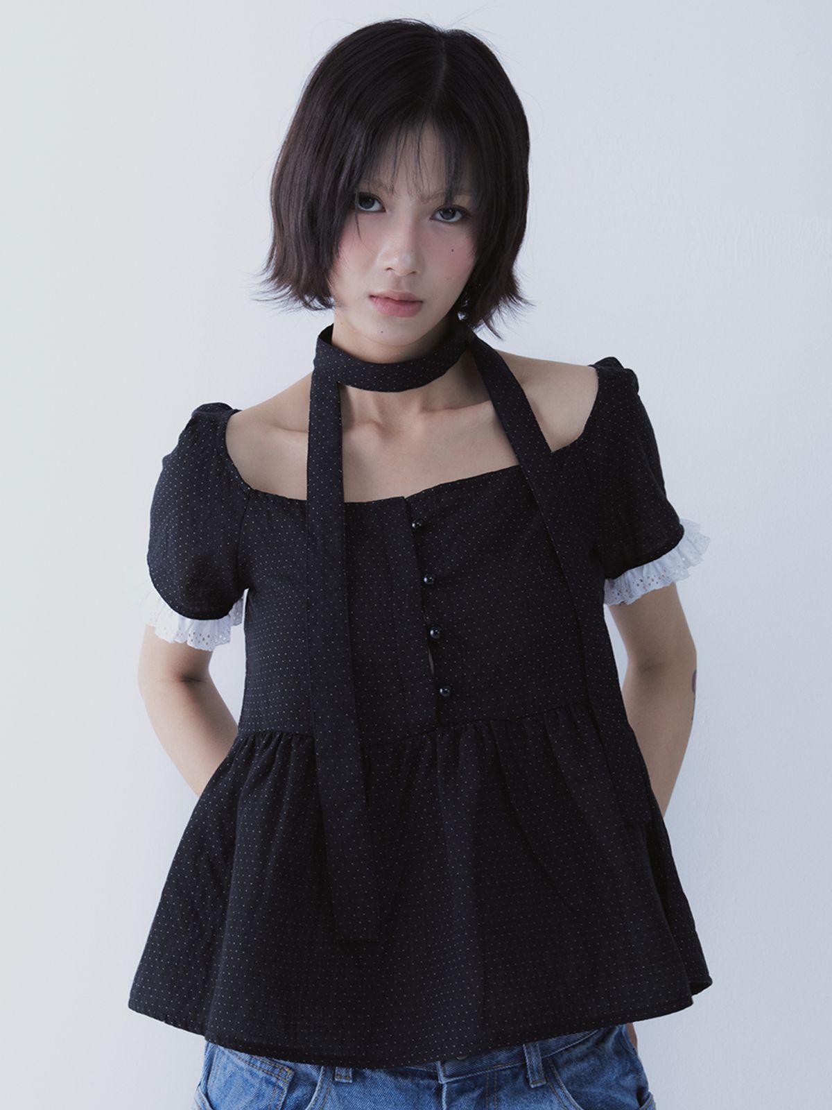 쎄쎄쎄(SETSETSET) DOT MUFFLER FLARED BLOUSE