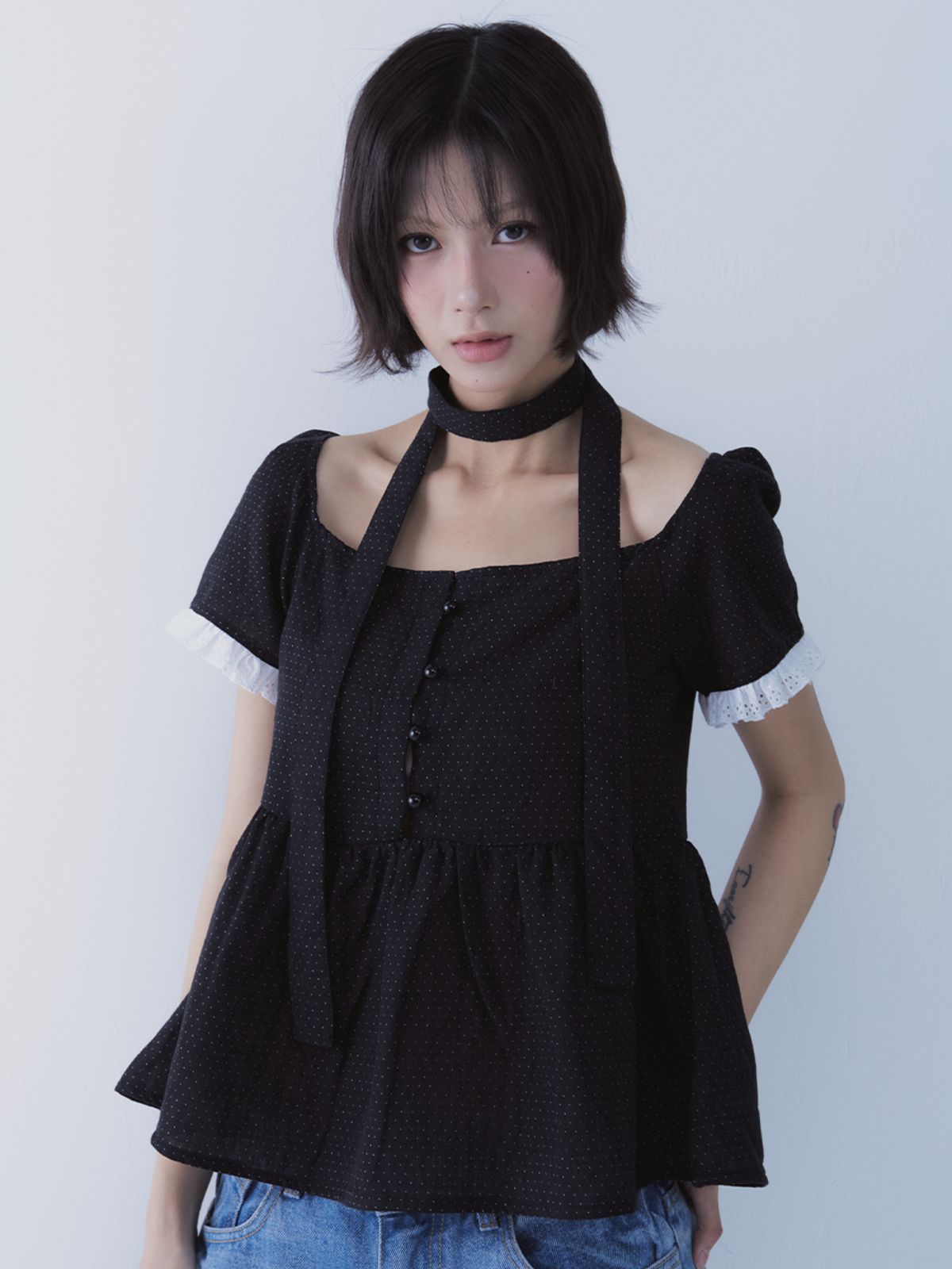 쎄쎄쎄(SETSETSET) DOT MUFFLER FLARED BLOUSE