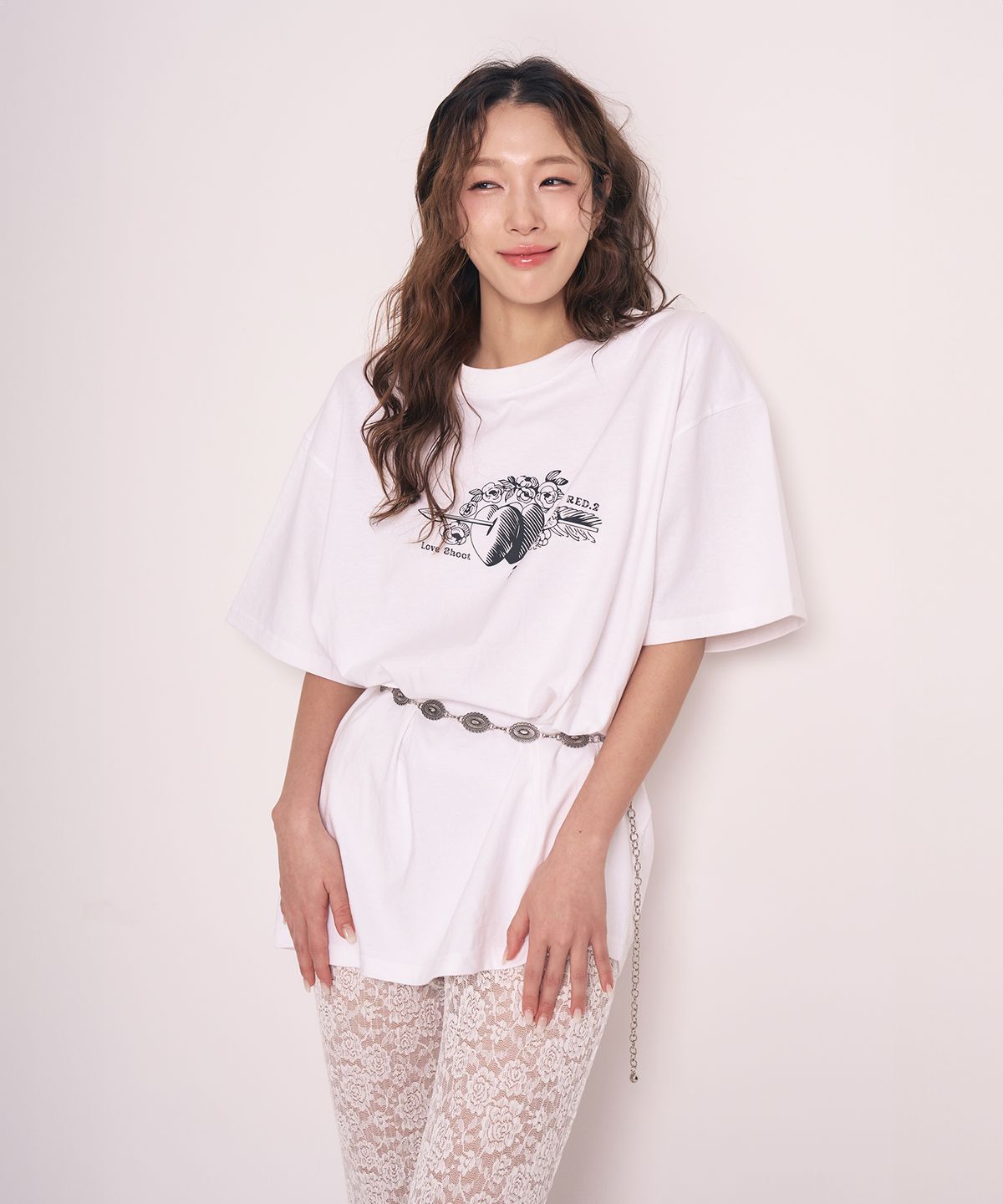 레디(RED.2) 러브 하트 반팔 화이트
