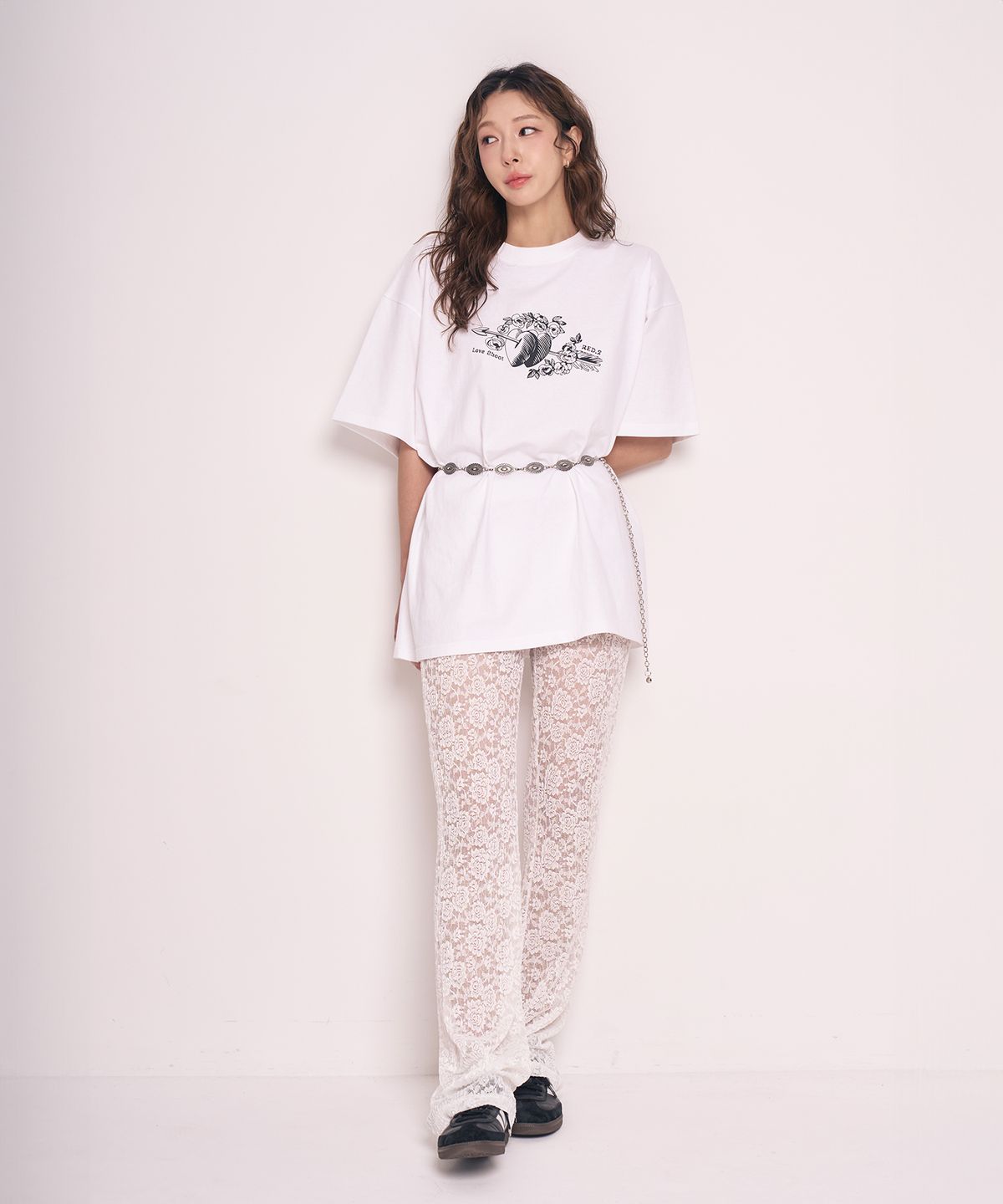 레디(RED.2) 러브 하트 반팔 화이트