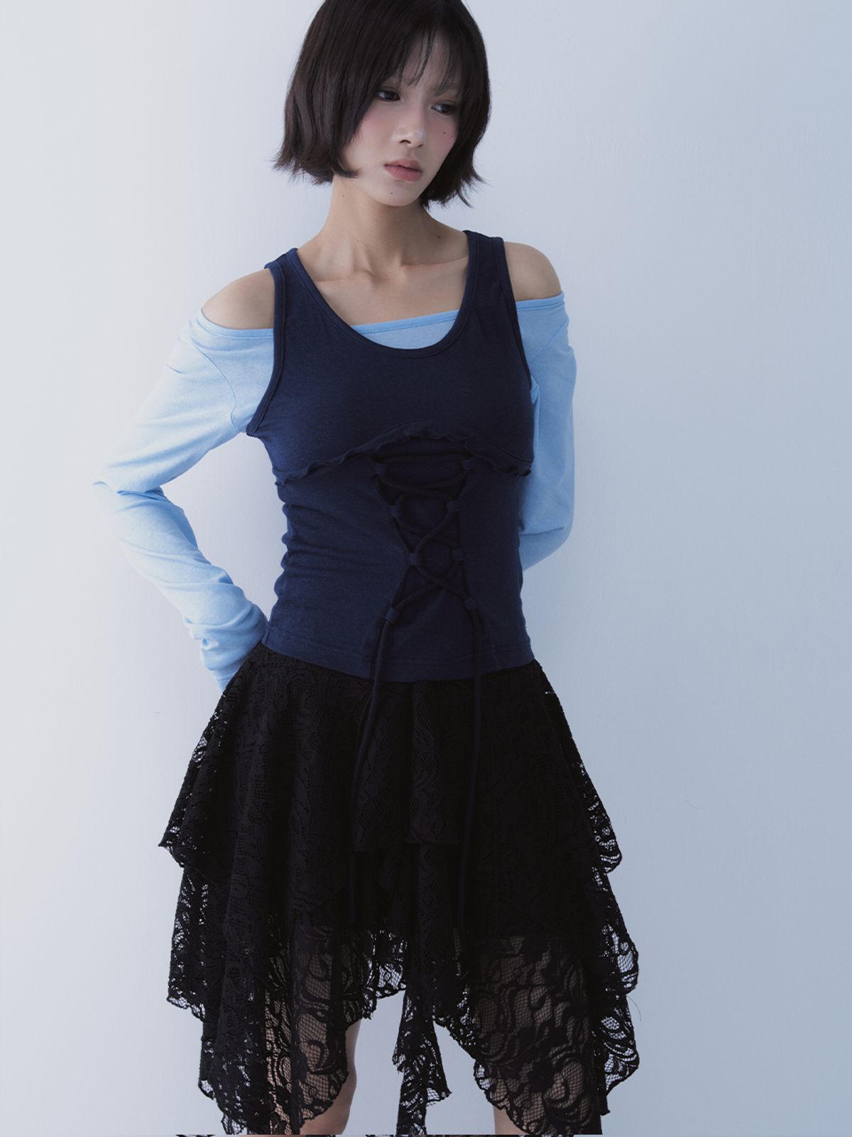 쎄쎄쎄(SETSETSET) LACE UP LACE SKIRT BLACK